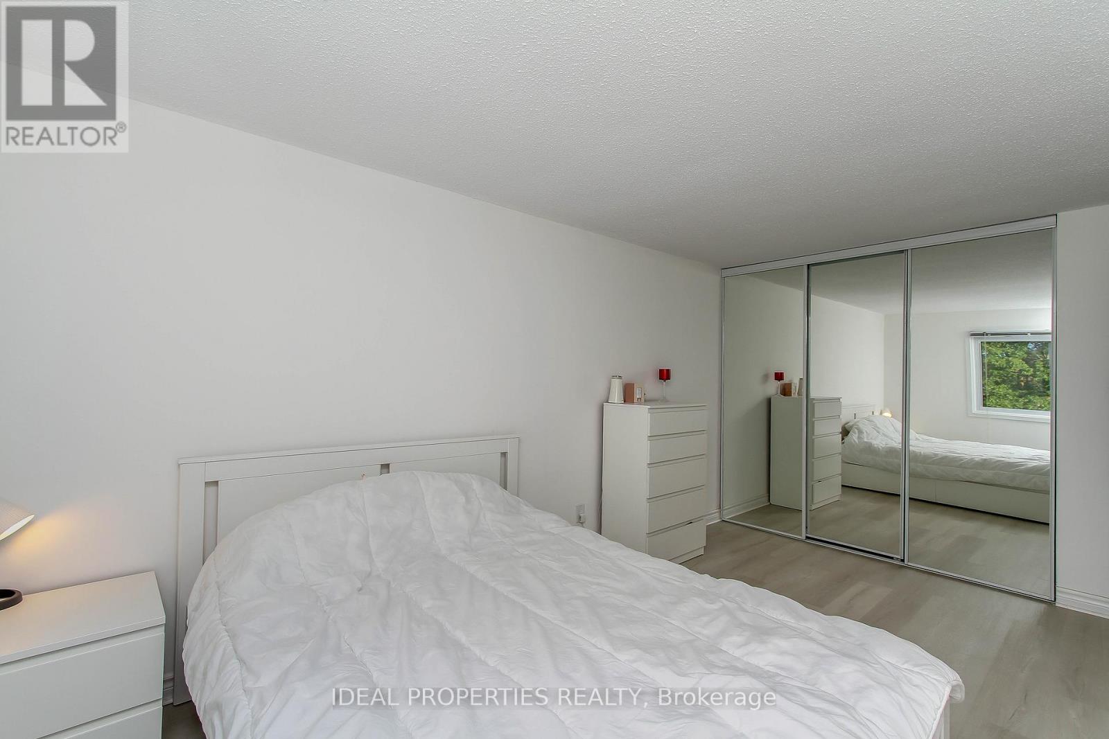 26 - 2415 Southvale Crescent, Ottawa, Ontario  K1B 4T9 - Photo 18 - X13464864