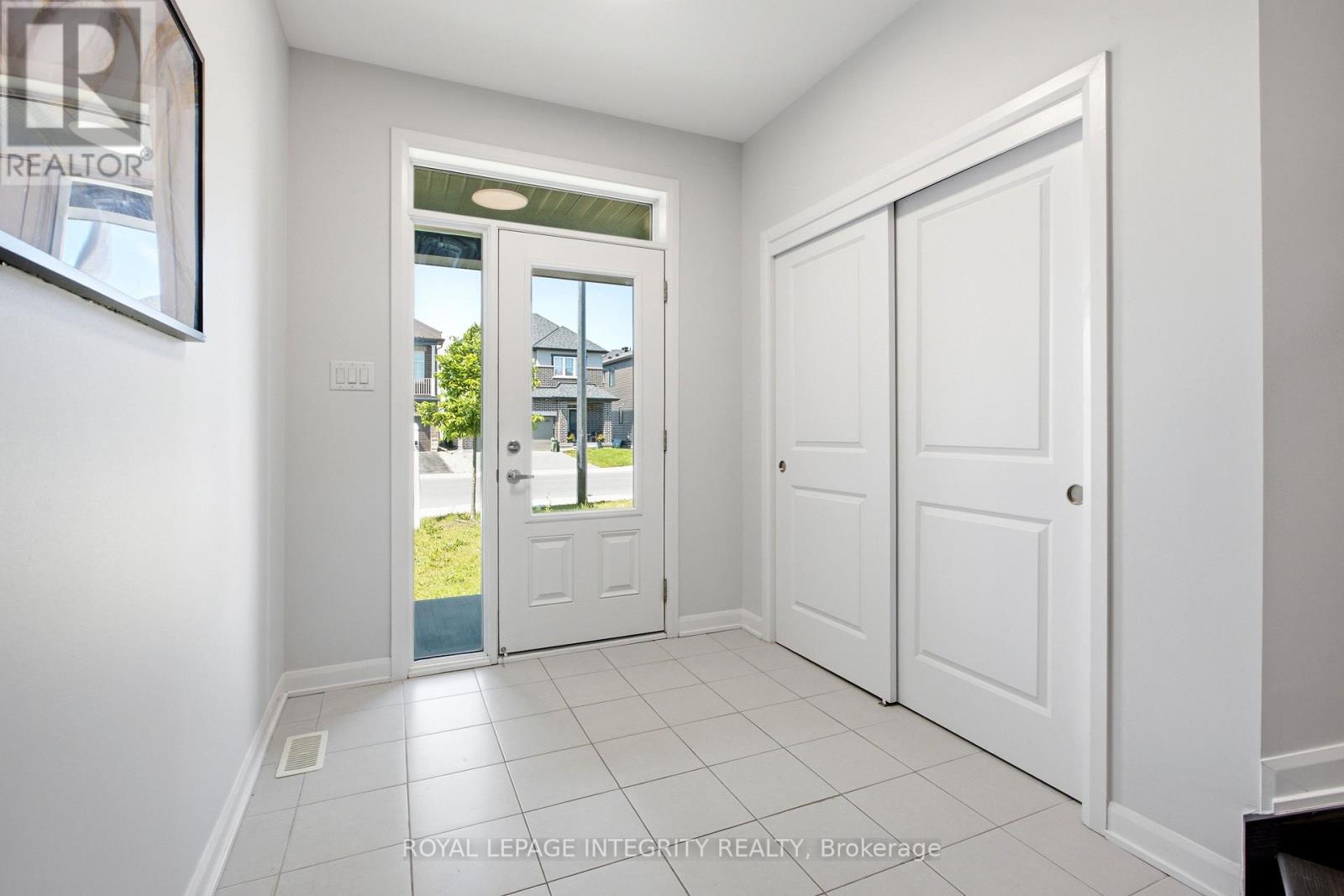 2616 River Mist Road, Ottawa, Ontario  K2J 6W3 - Photo 3 - X13464866