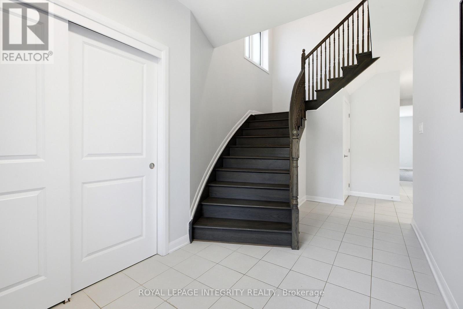 2616 River Mist Road, Ottawa, Ontario  K2J 6W3 - Photo 4 - X13464866
