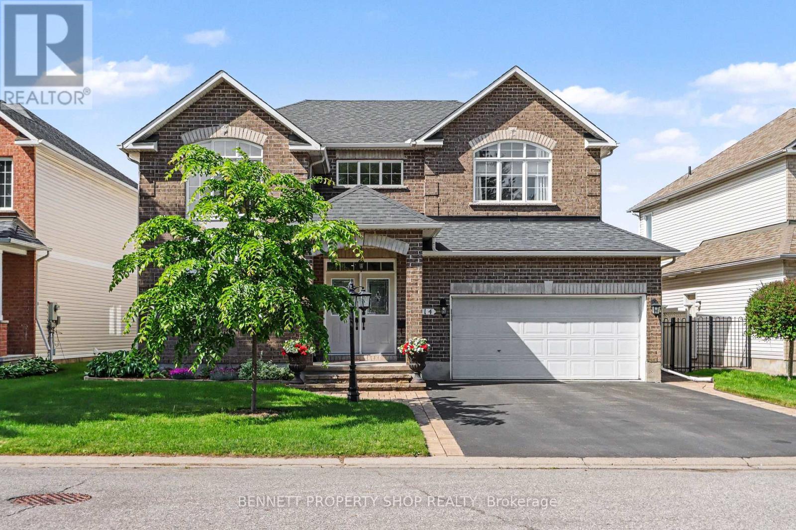 14 SACHS FOREST PLACE, Ottawa, Ontario