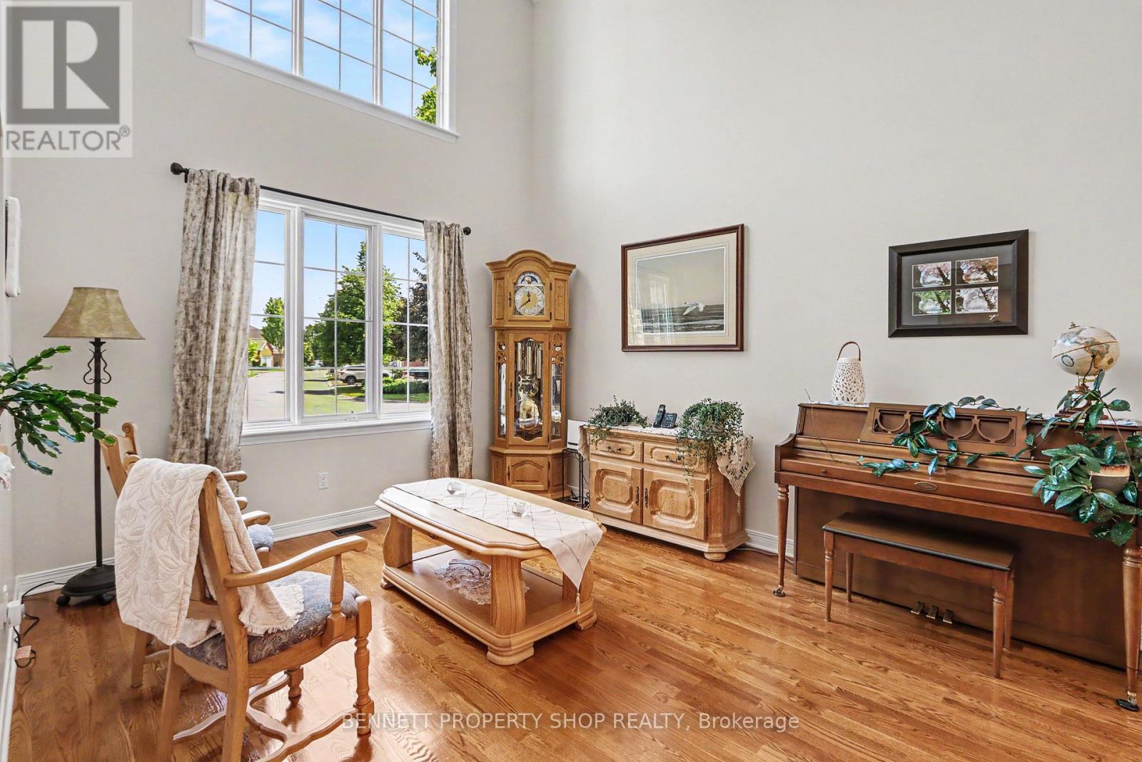 14 Sachs Forest Place, Ottawa, Ontario  K2G 6V2 - Photo 5 - X13464880