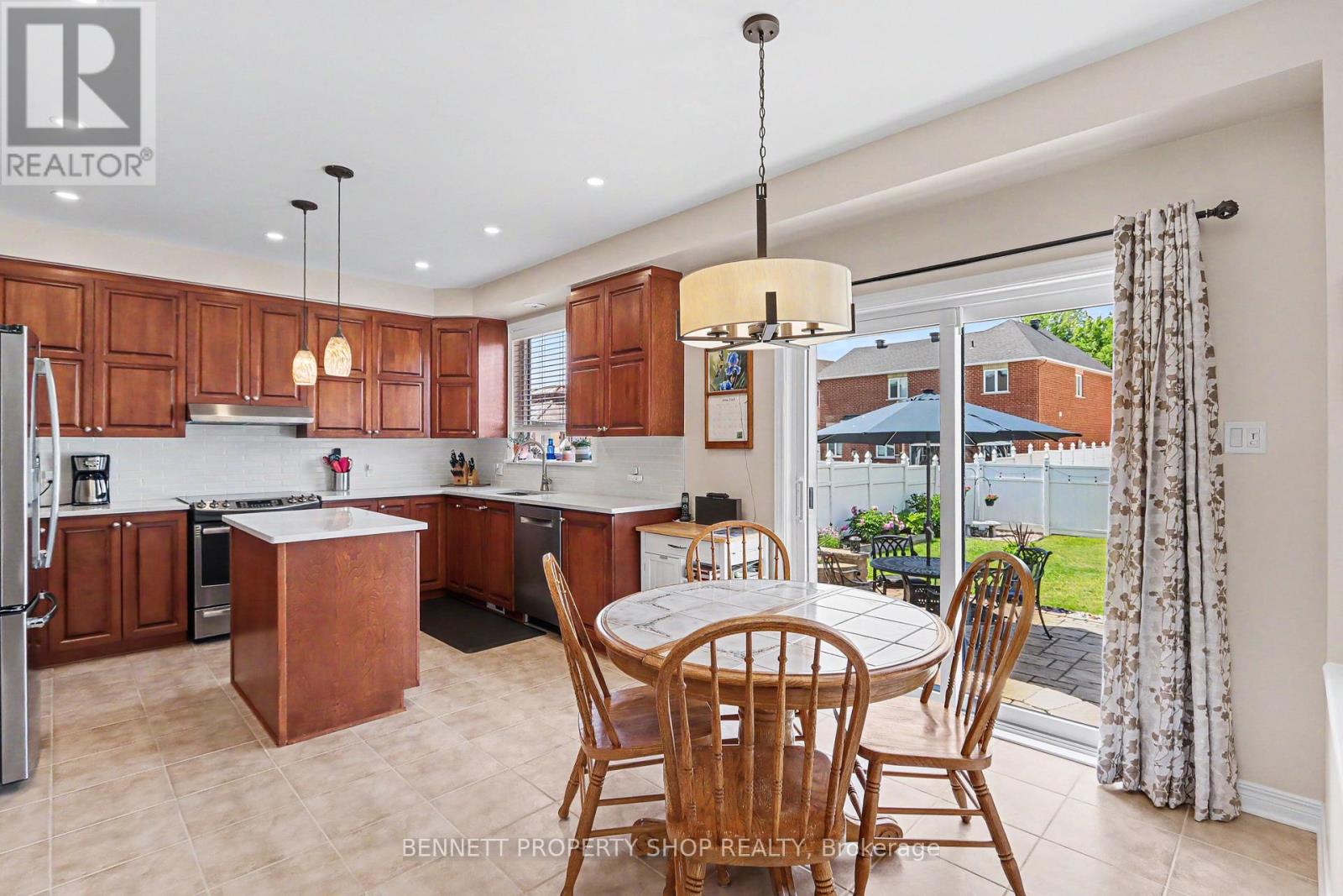 14 Sachs Forest Place, Ottawa, Ontario  K2G 6V2 - Photo 9 - X13464880