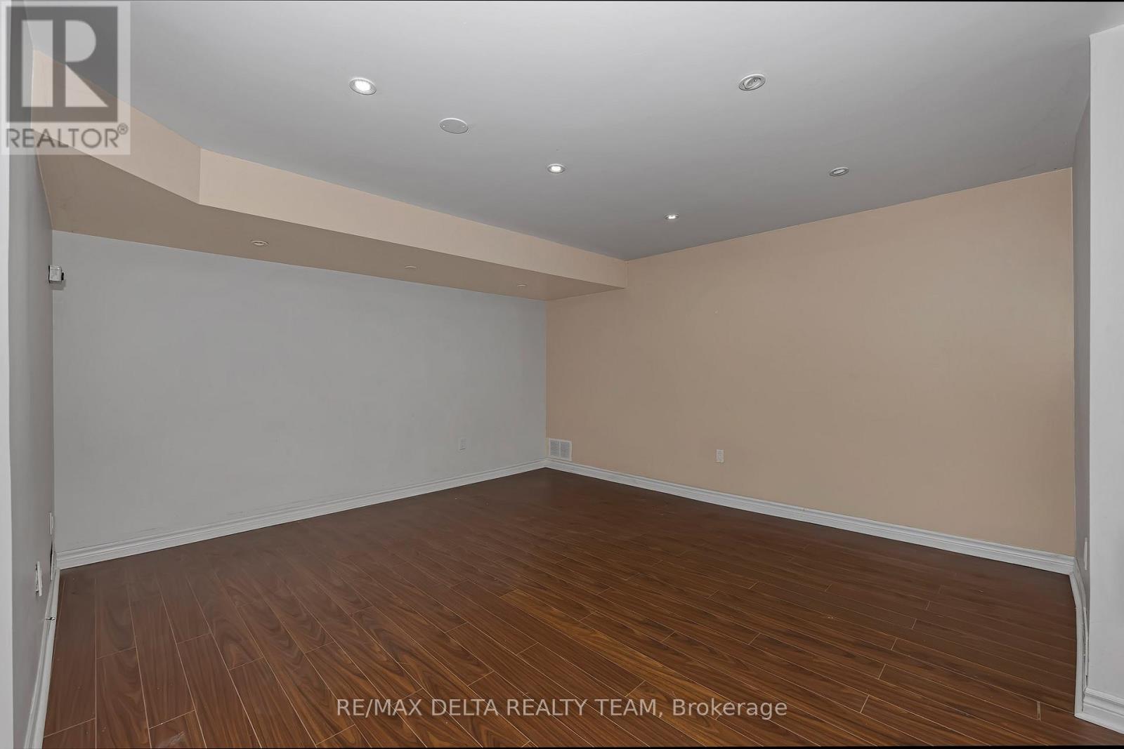 841 Balsam Drive, Ottawa, Ontario  K1E 1B8 - Photo 31 - X13464896