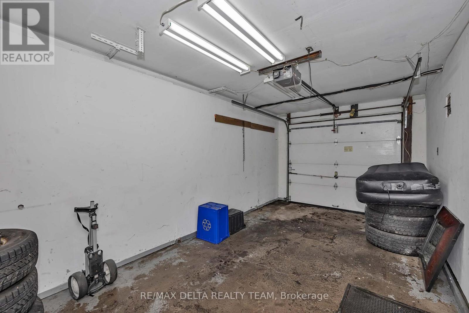 841 Balsam Drive, Ottawa, Ontario  K1E 1B8 - Photo 34 - X13464896