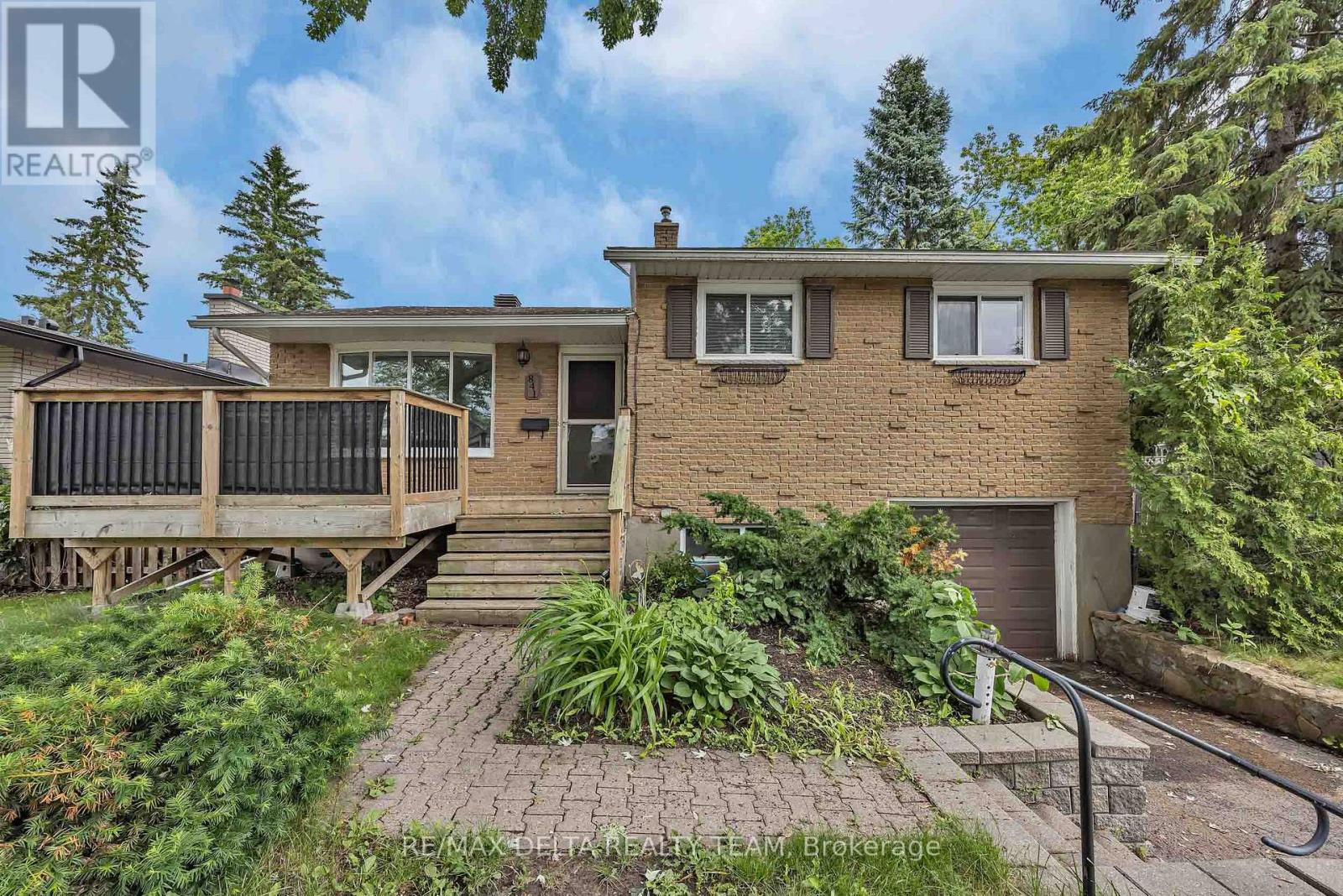 841 Balsam Drive, Ottawa, Ontario  K1E 1B8 - Photo 4 - X13464896