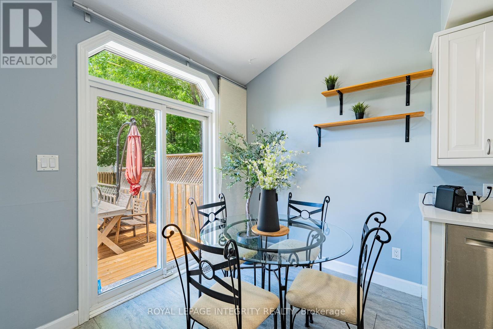 208 Blackdome Crescent, Ottawa, Ontario  K2T 1A6 - Photo 12 - X13465090