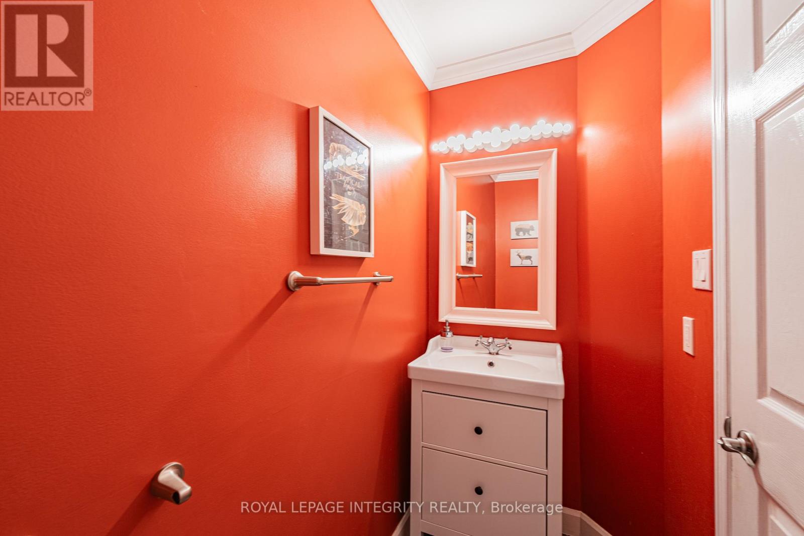208 Blackdome Crescent, Ottawa, Ontario  K2T 1A6 - Photo 3 - X13465090