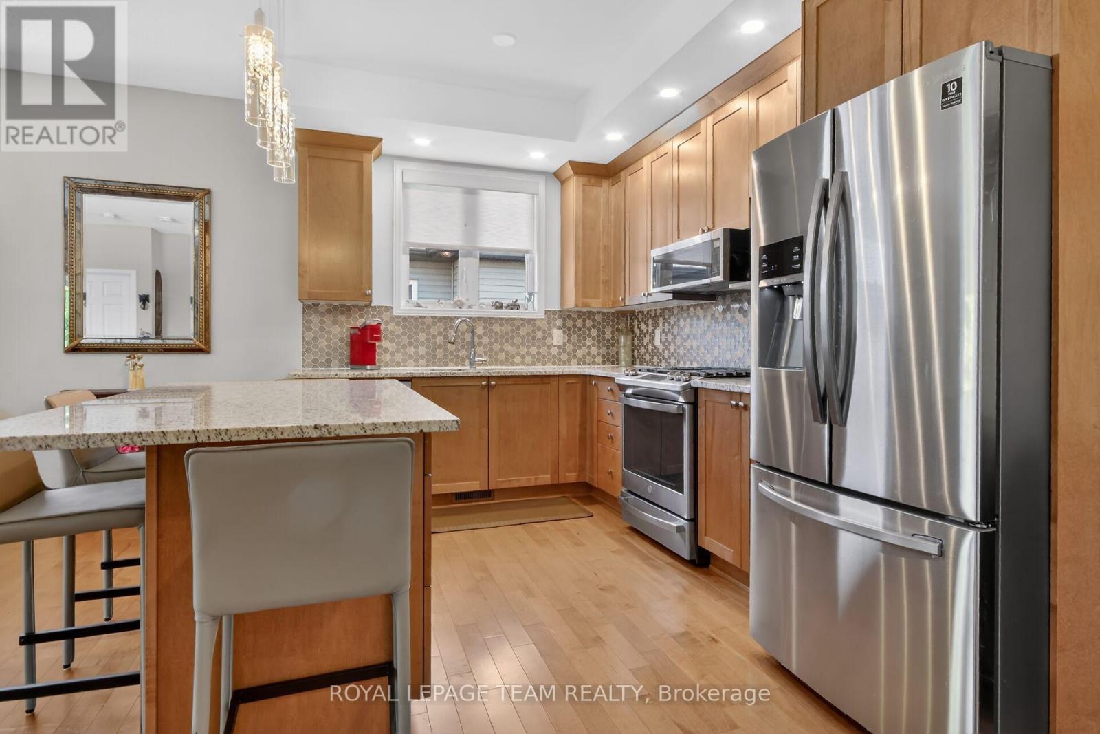 233 Edey Street, Arnprior, Ontario  K7S 0G3 - Photo 11 - X13465106