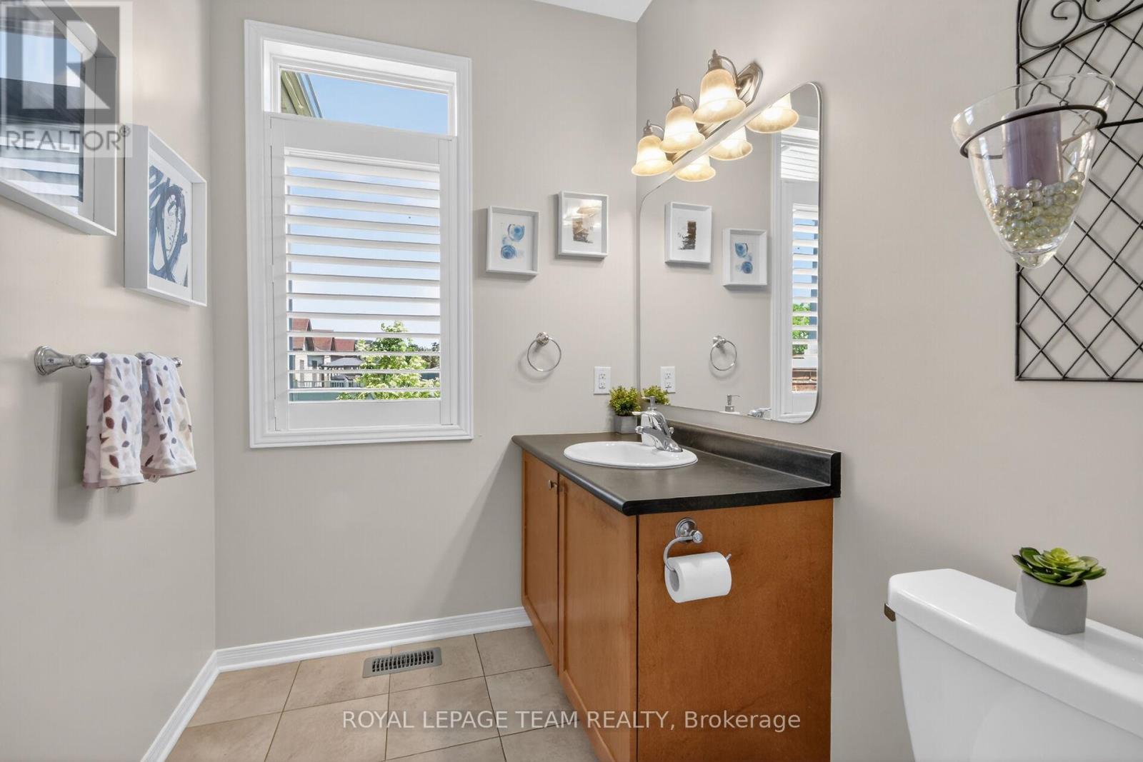 233 Edey Street, Arnprior, Ontario  K7S 0G3 - Photo 6 - X13465106