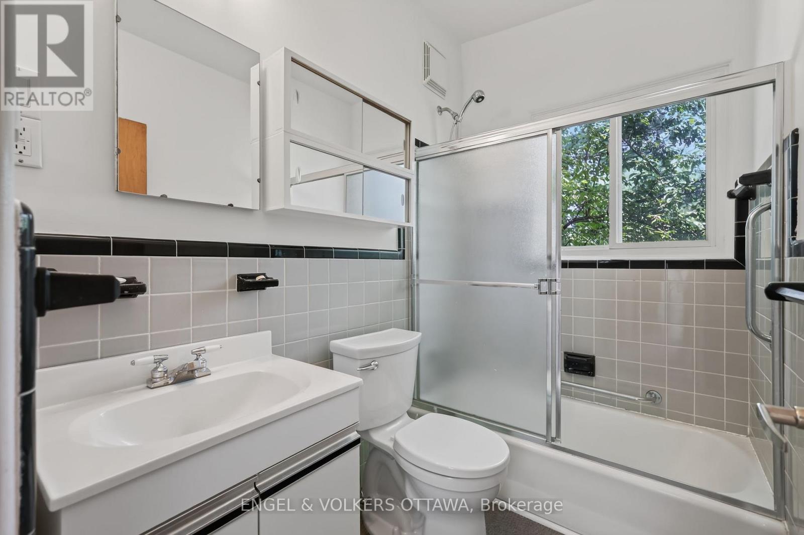 1363 Heron Road, Ottawa, Ontario  K1V 6A6 - Photo 19 - X13465120