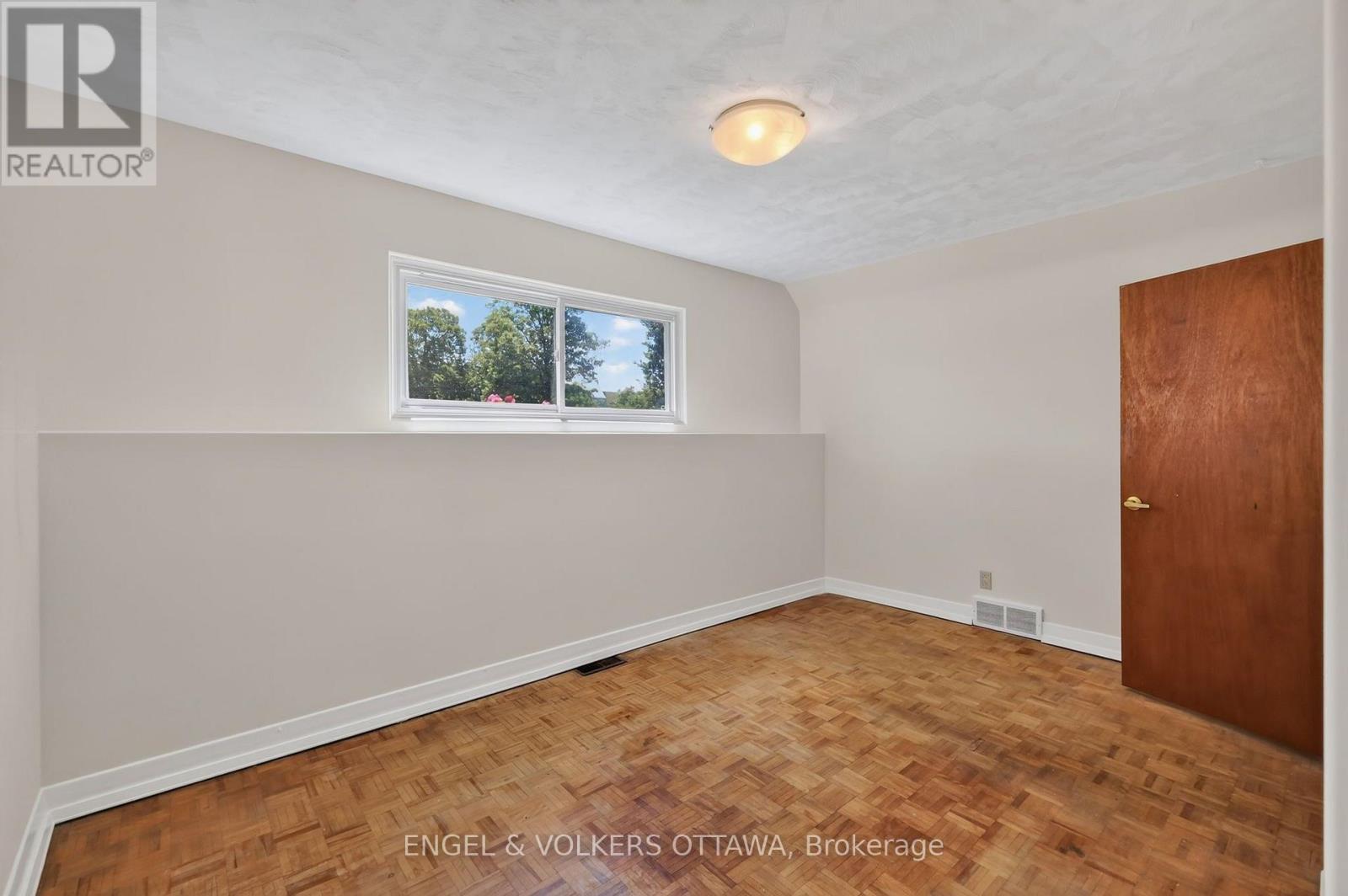 1363 Heron Road, Ottawa, Ontario  K1V 6A6 - Photo 22 - X13465120