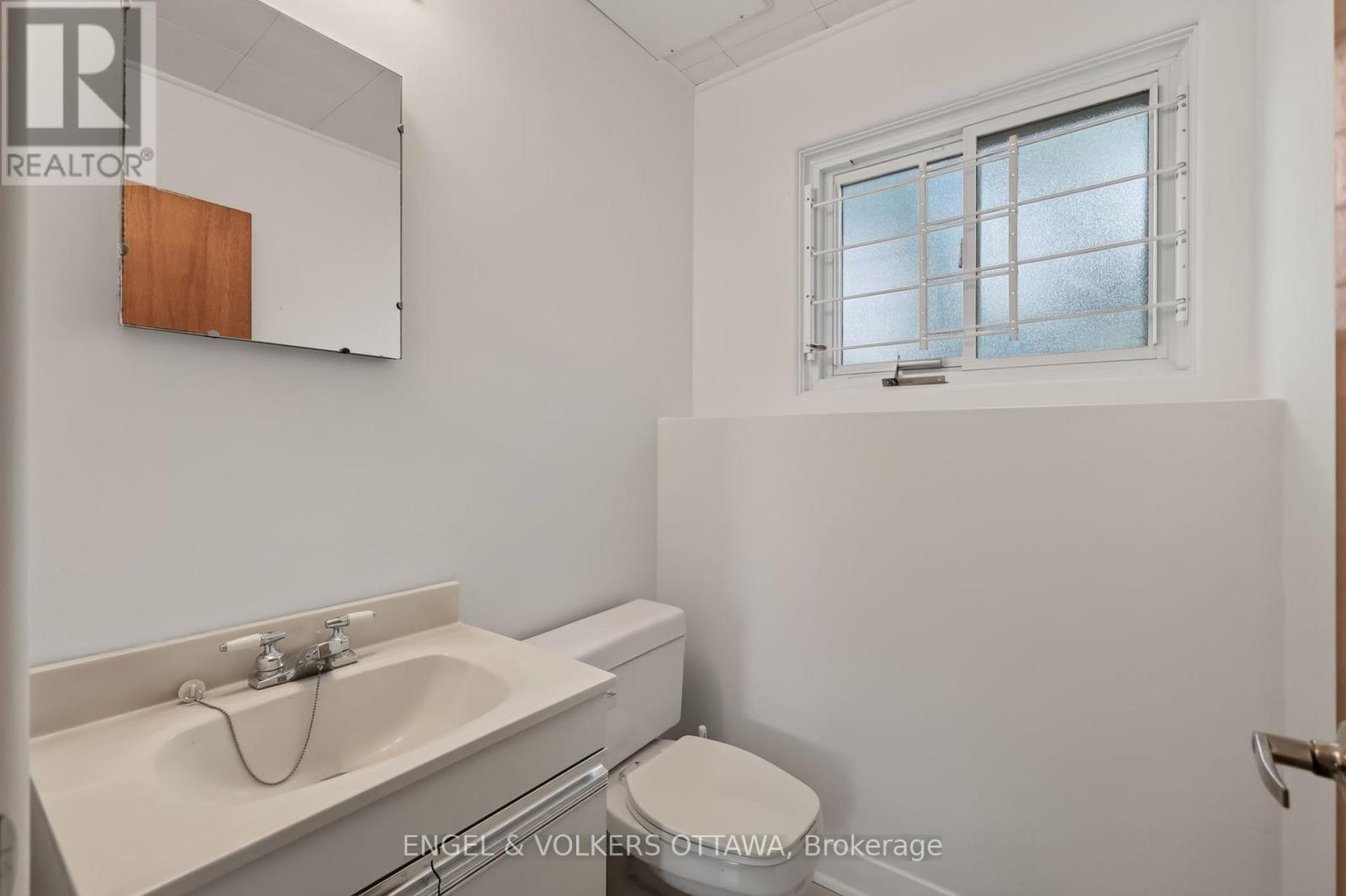 1363 Heron Road, Ottawa, Ontario  K1V 6A6 - Photo 25 - X13465120