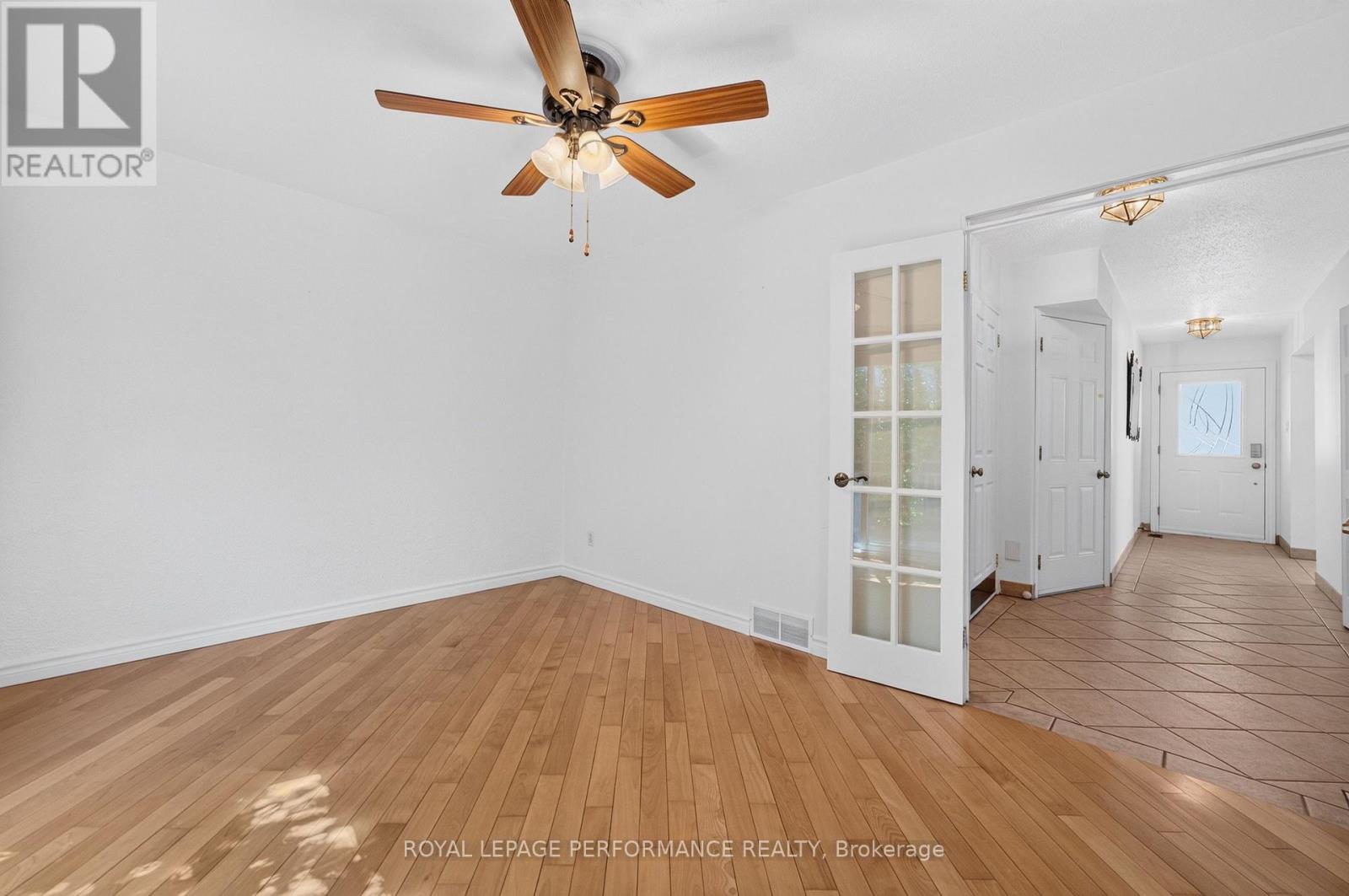 2365 Keystone Court, Ottawa, Ontario  K1W 1B1 - Photo 19 - X13465232