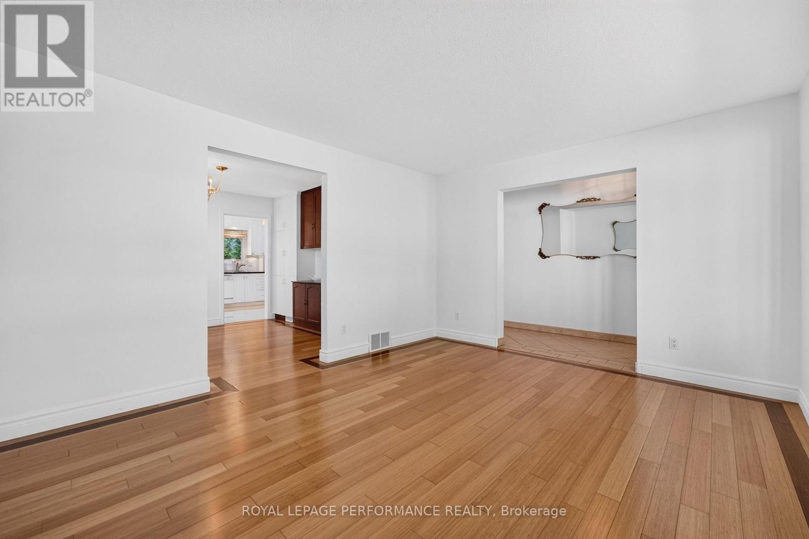 2365 Keystone Court, Ottawa, Ontario  K1W 1B1 - Photo 6 - X13465232