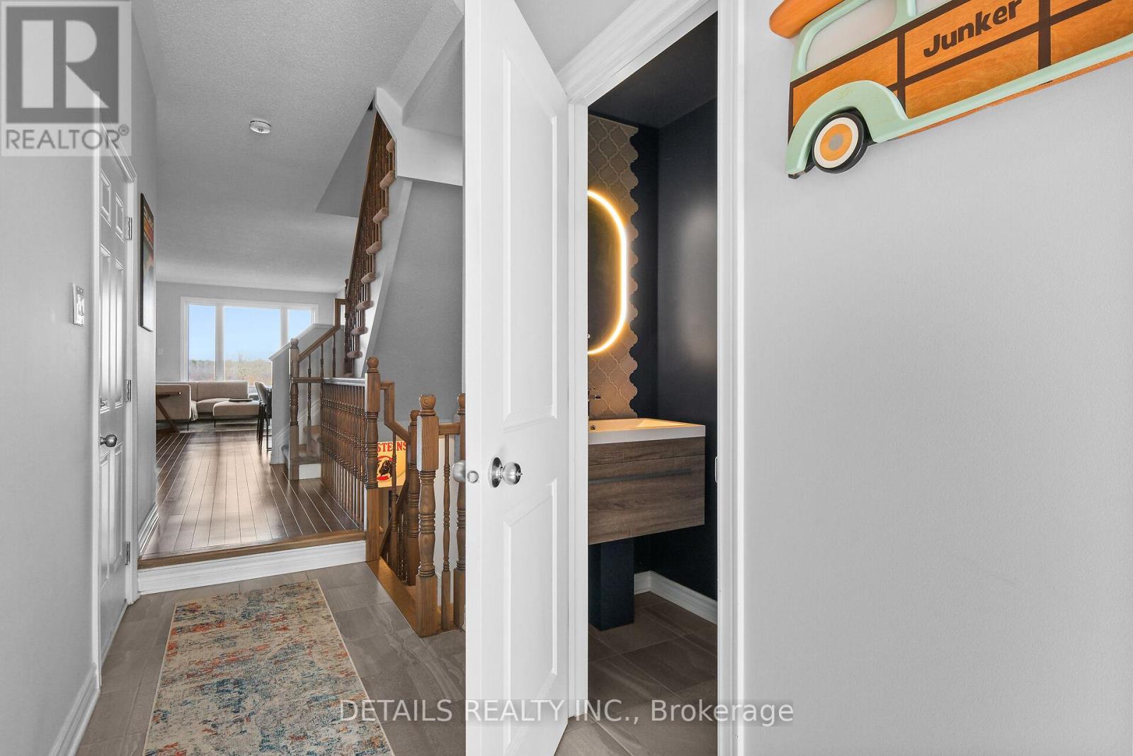 756 Dearborn Private, Ottawa, Ontario  K1T 0W3 - Photo 6 - X13465310