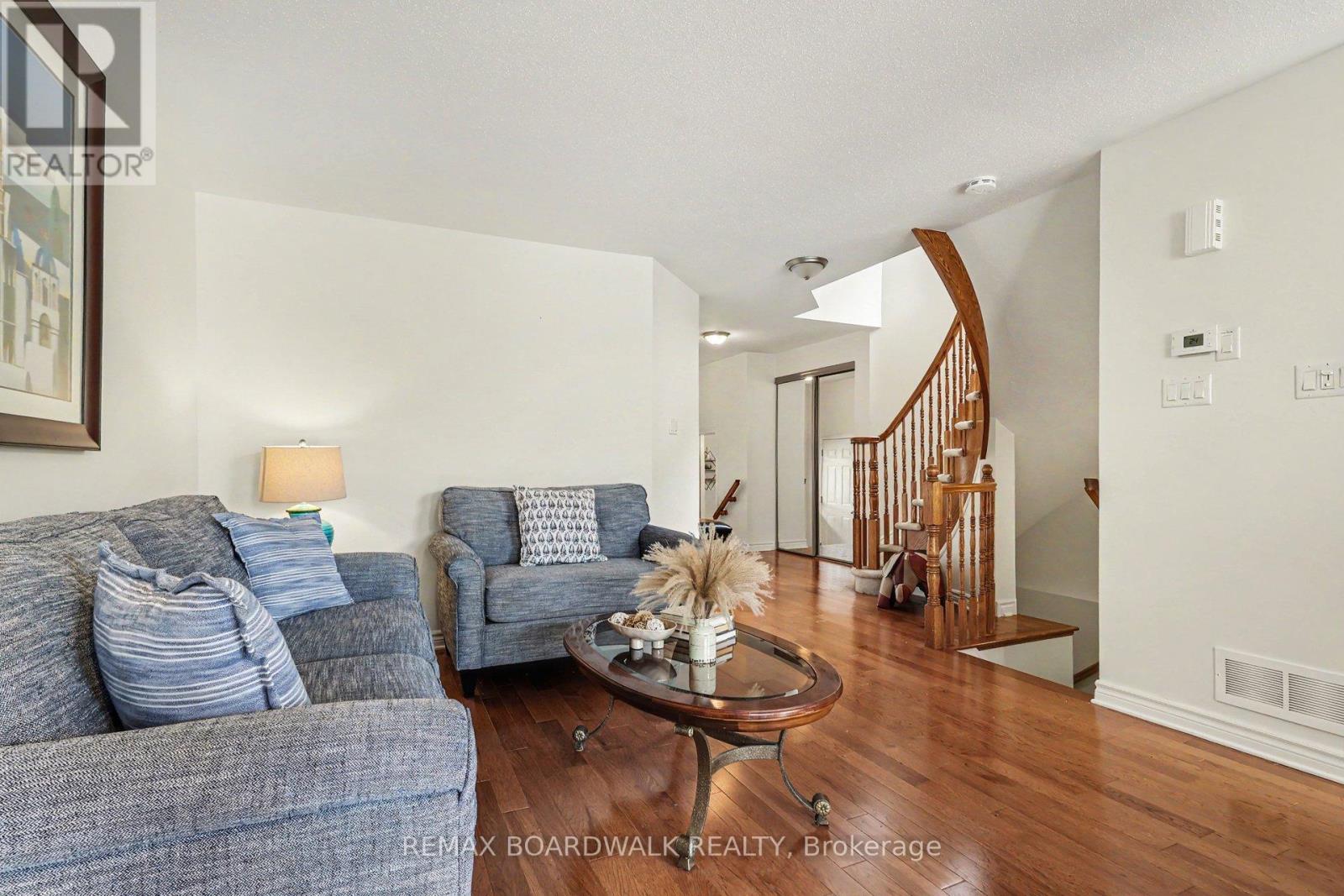 132 Montmorency Way, Ottawa, Ontario  K4A 0J2 - Photo 5 - X13465320