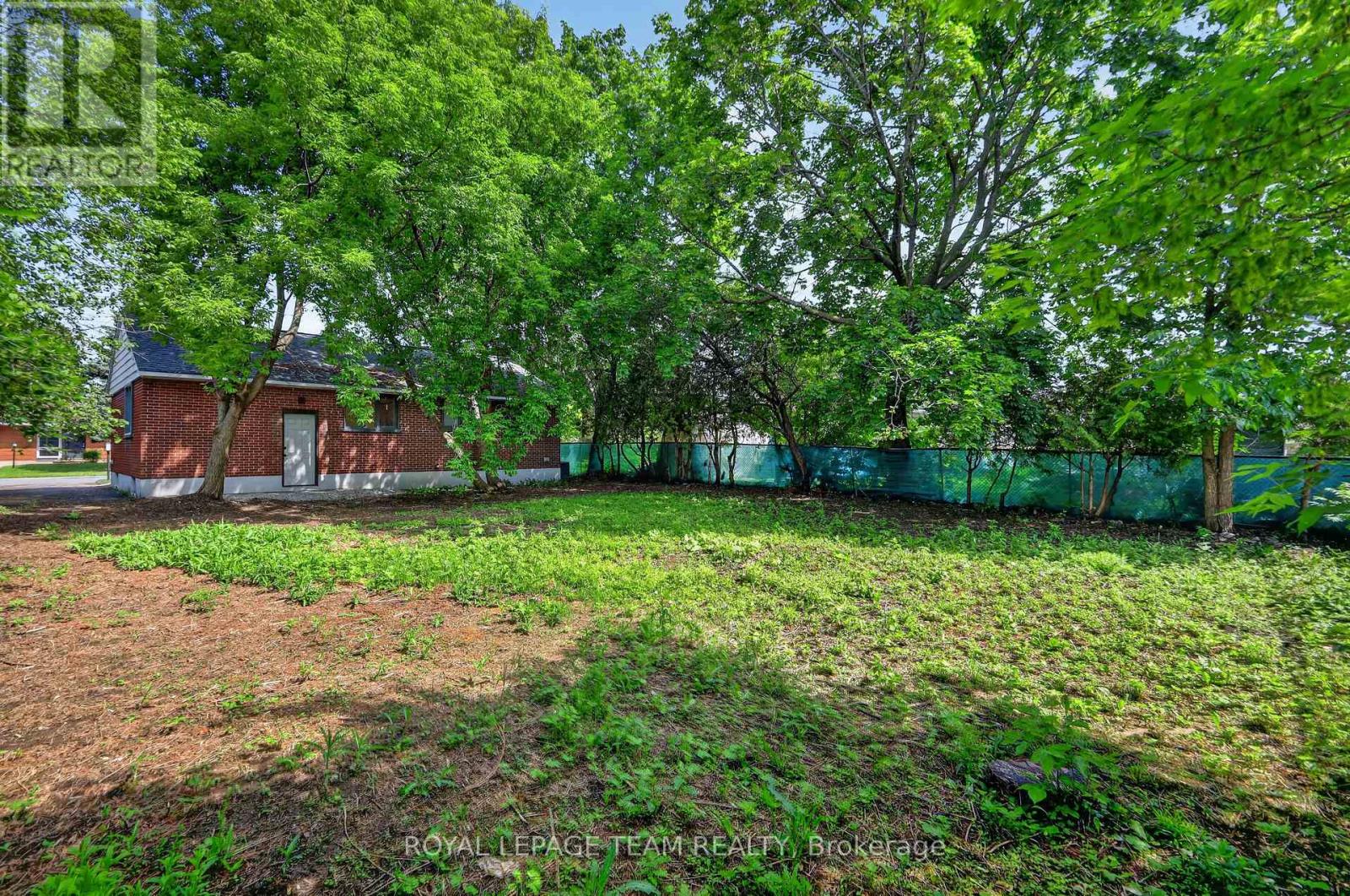126 David Drive, Ottawa, Ontario  K2G 2N9 - Photo 43 - X13465594
