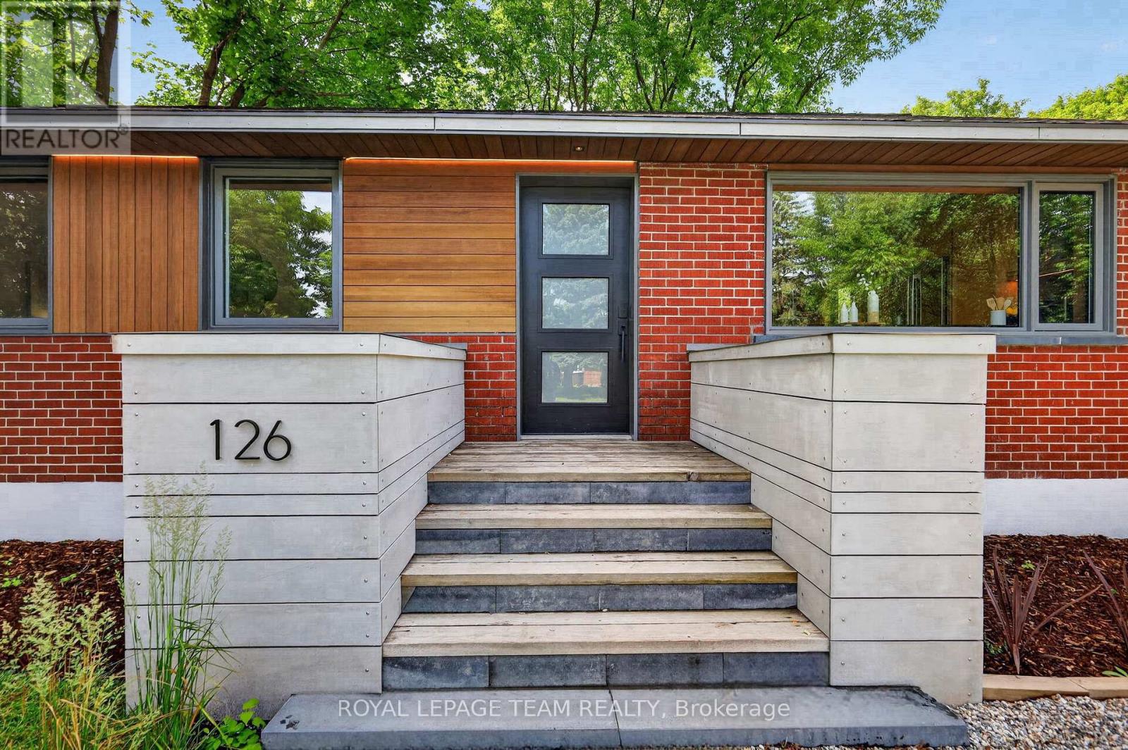 126 David Drive, Ottawa, Ontario  K2G 2N9 - Photo 5 - X13465594