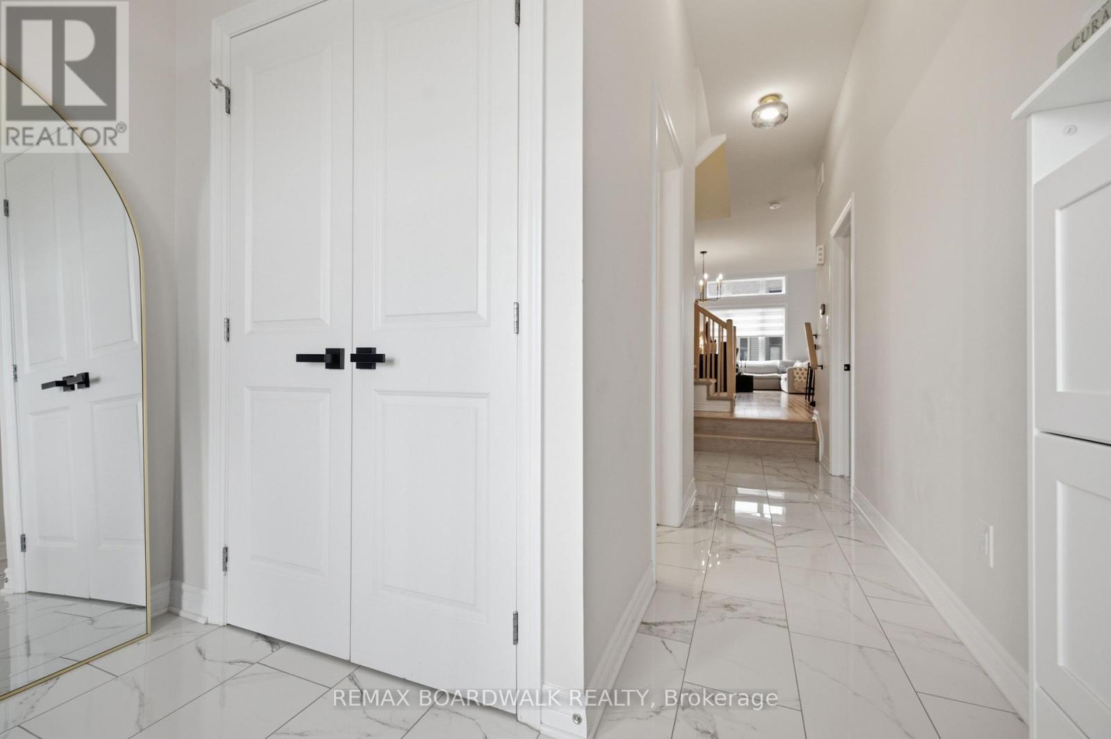 102 Patchell Place, North Grenville, Ontario  K0G 1J0 - Photo 4 - X13465642