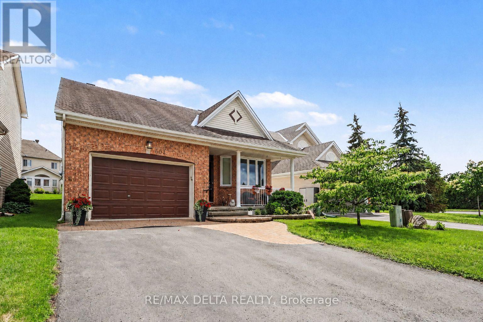 604 Valin Street, Ottawa, Ontario  K4A 3L9 - Photo 2 - X13465658