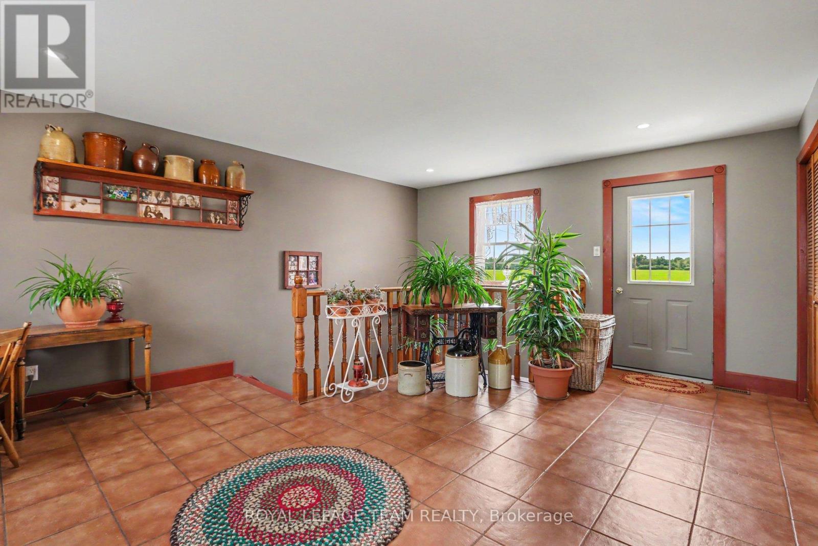 10546 Broken Second Road, South Dundas, Ontario  K0E 1K0 - Photo 19 - X13465664