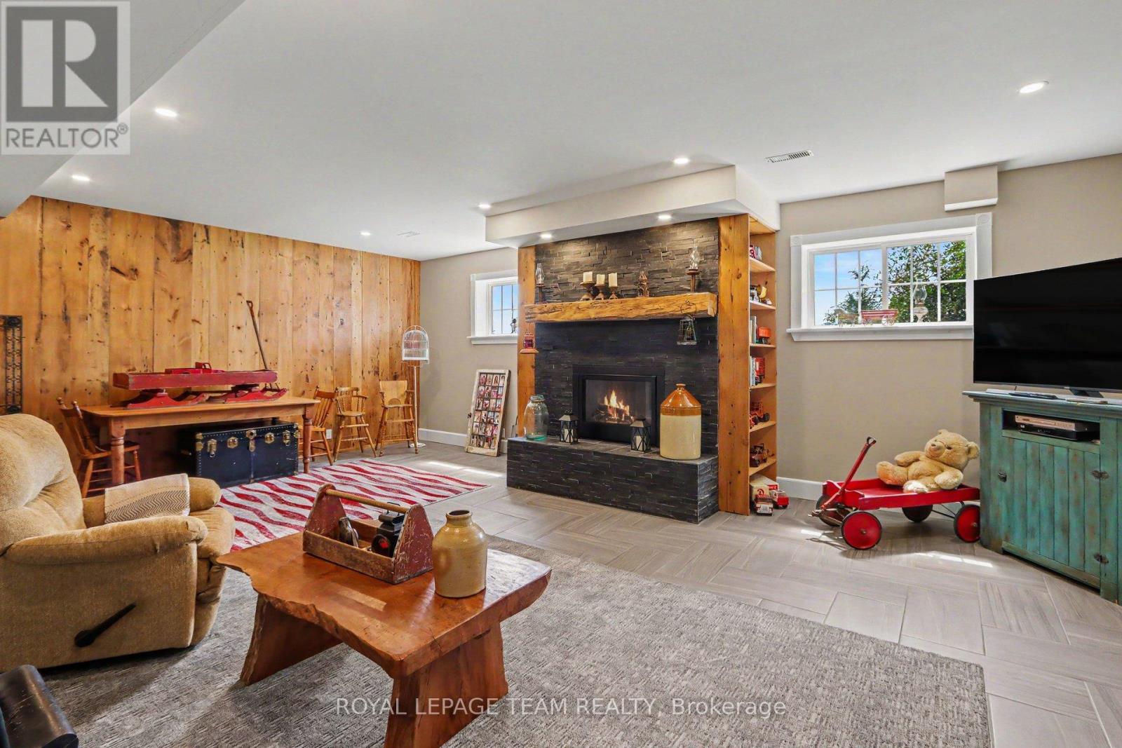 10546 Broken Second Road, South Dundas, Ontario  K0E 1K0 - Photo 30 - X13465664