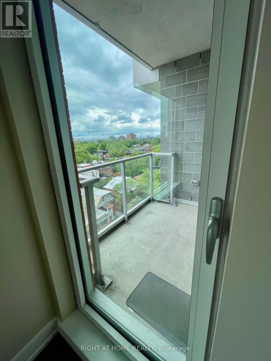 708 - 118 Holmwood Avenue, Ottawa, Ontario  K1S 5J5 - Photo 14 - X13465728