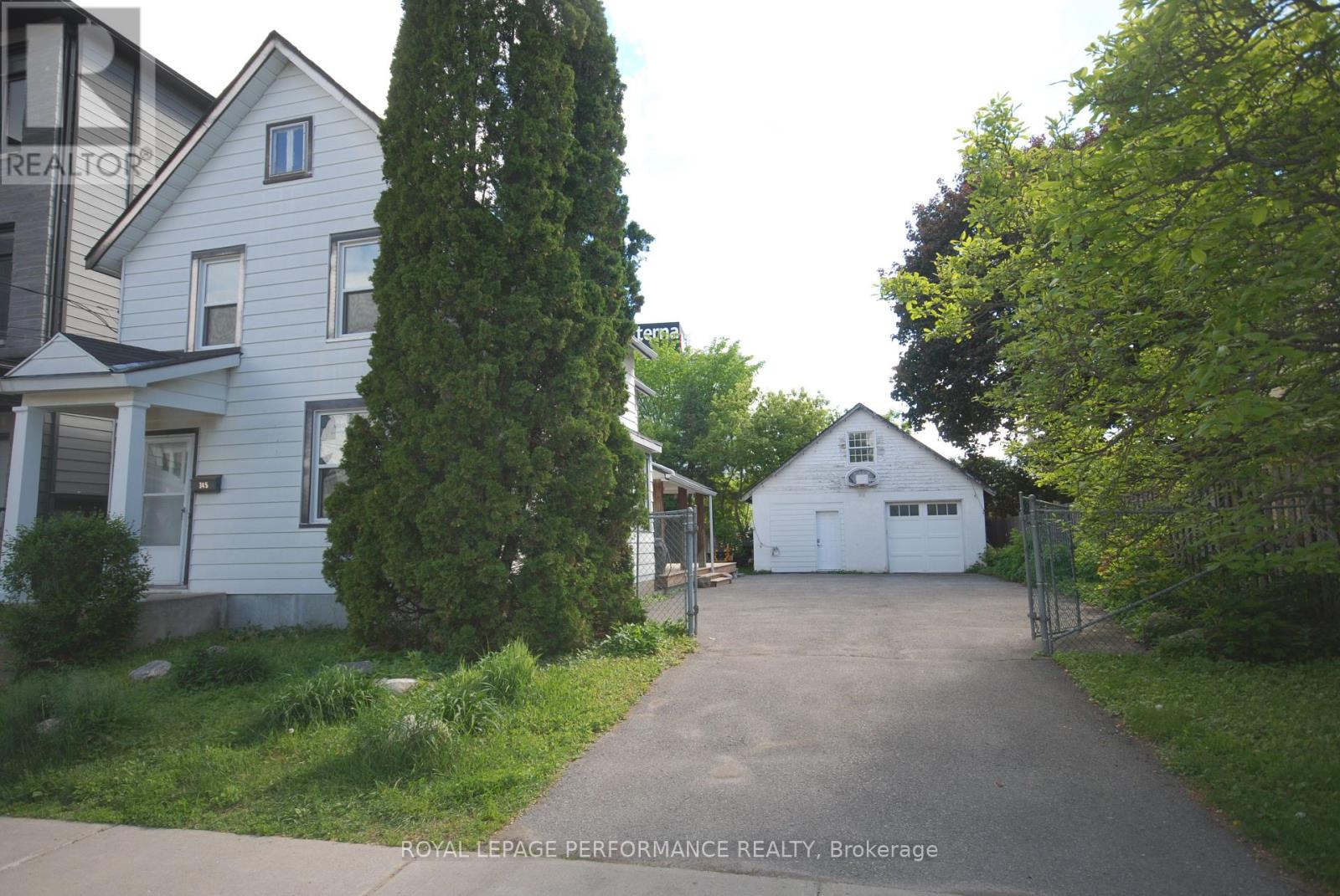 345 Tweedsmuir Avenue, Ottawa, Ontario  K1Z 5N3 - Photo 1 - X13465746