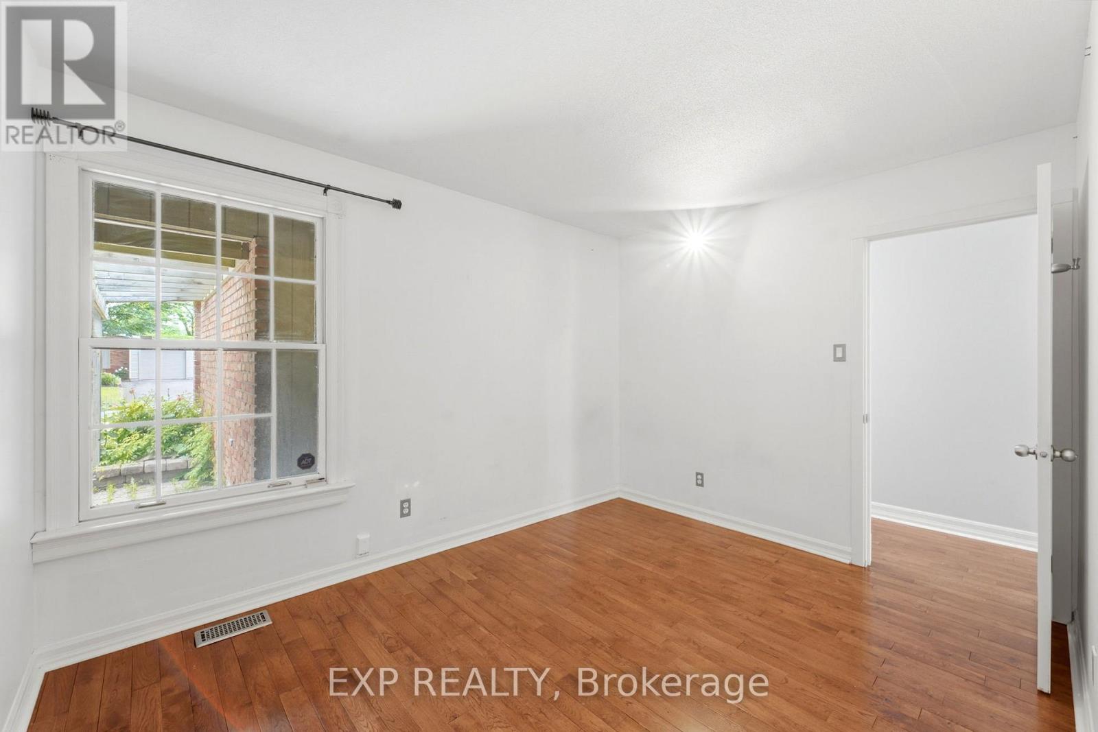 956 Gold Crescent, Ottawa, Ontario  K2B 8C5 - Photo 17 - X13465826