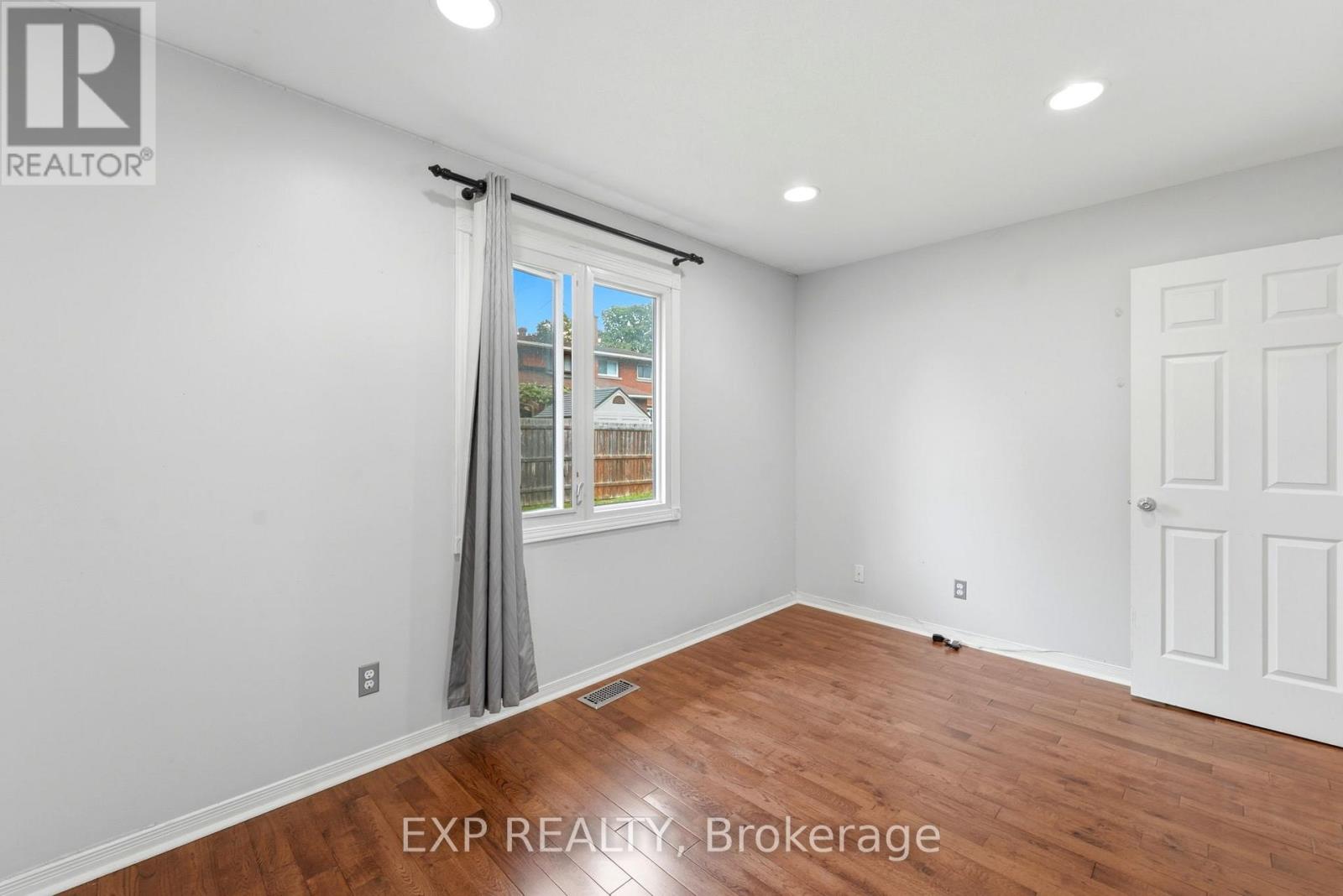 956 Gold Crescent, Ottawa, Ontario  K2B 8C5 - Photo 19 - X13465826