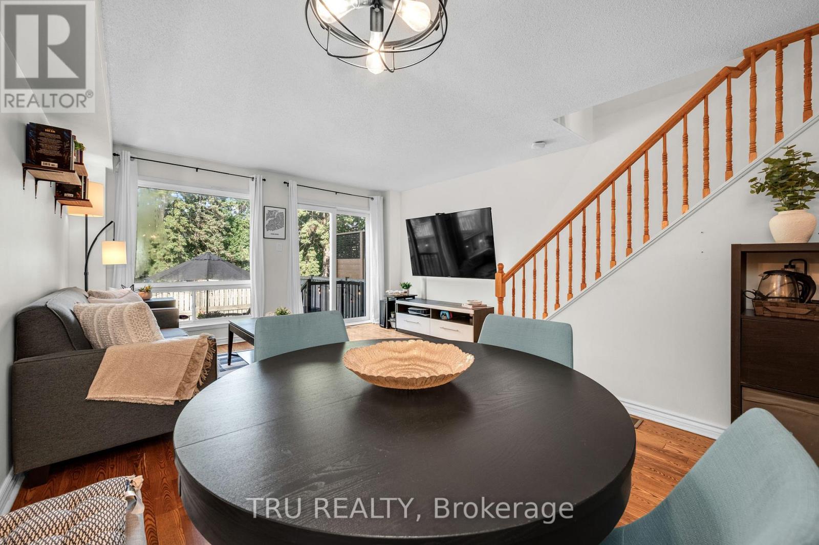 27 Celebration Street, Ottawa, Ontario  K2C 4A6 - Photo 11 - X13465992