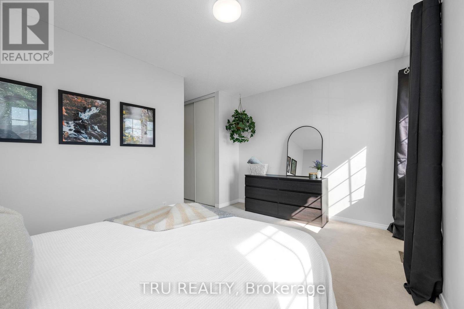 27 Celebration Street, Ottawa, Ontario  K2C 4A6 - Photo 24 - X13465992