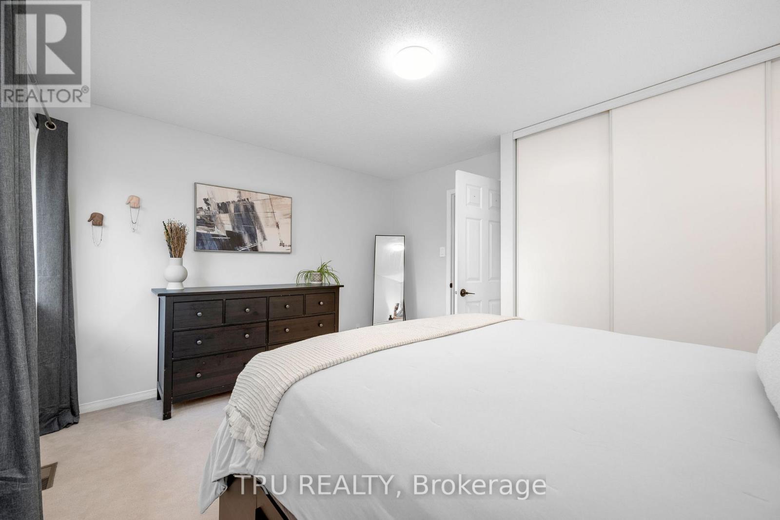 27 Celebration Street, Ottawa, Ontario  K2C 4A6 - Photo 30 - X13465992
