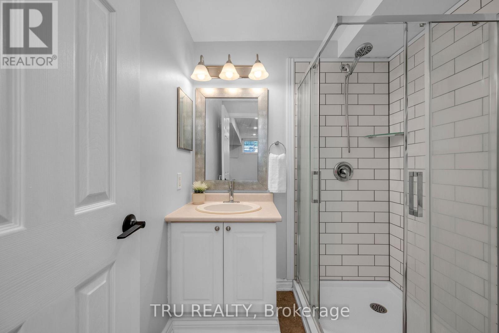 27 Celebration Street, Ottawa, Ontario  K2C 4A6 - Photo 43 - X13465992