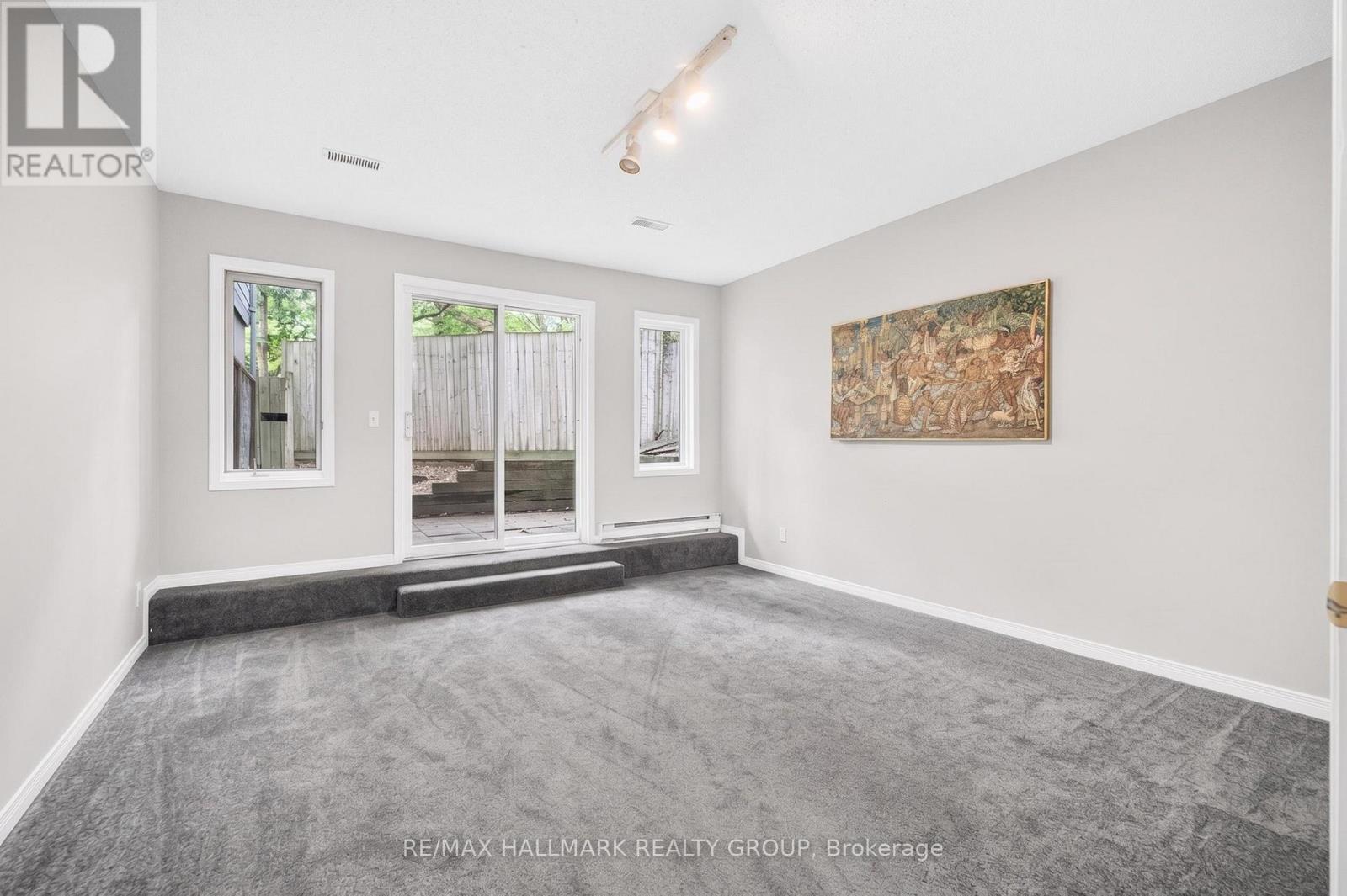 2 - 2949 Richmond Road, Ottawa, Ontario  K2B 6S6 - Photo 39 - X13466092