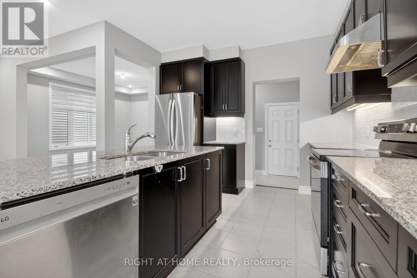 316 Crossway Terrace, Ottawa, Ontario  K2S 3A8 - Photo 24 - X13466234