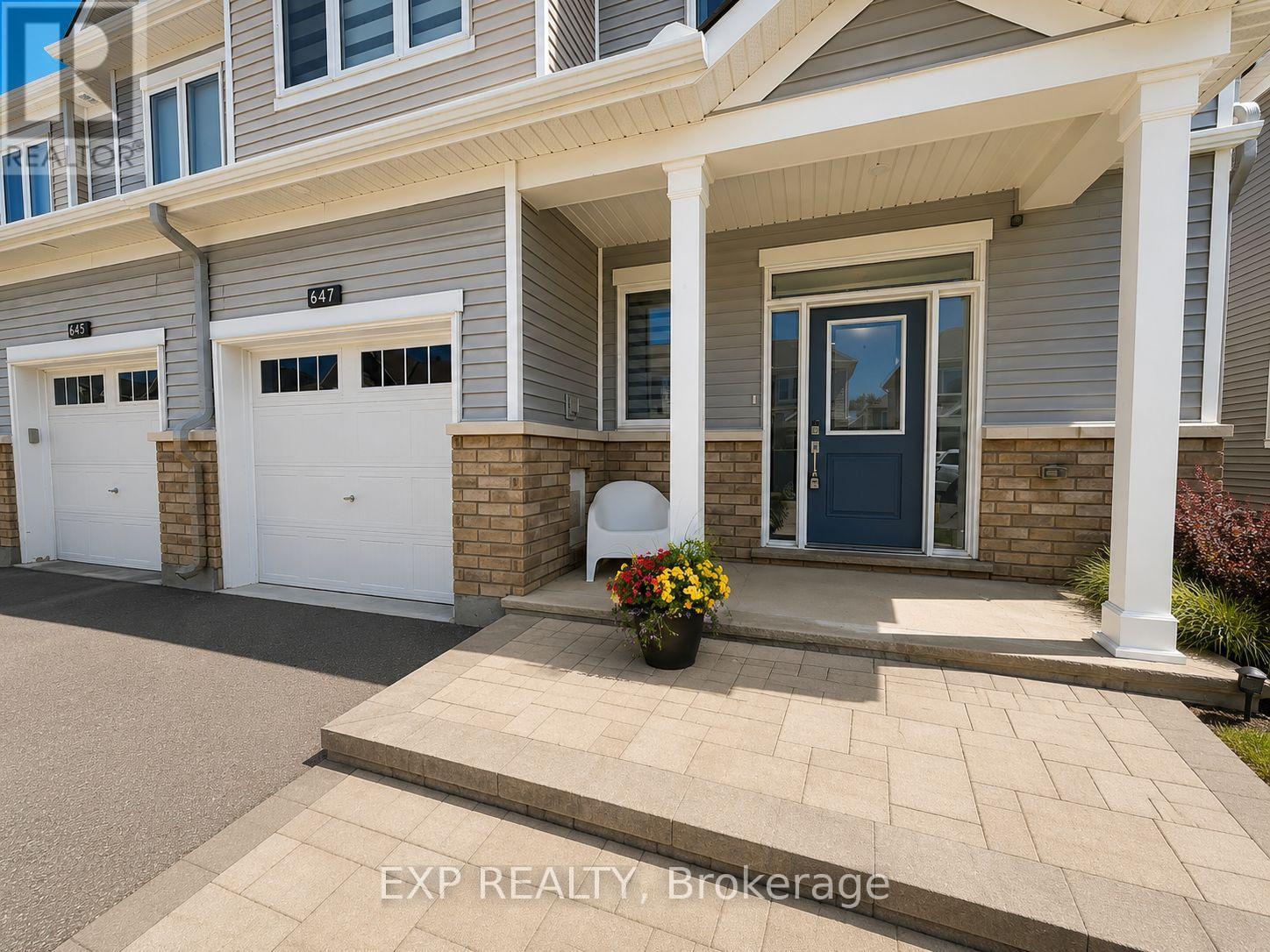 647 Crevier Walk, Ottawa, Ontario  K1W 0M7 - Photo 3 - X13466300