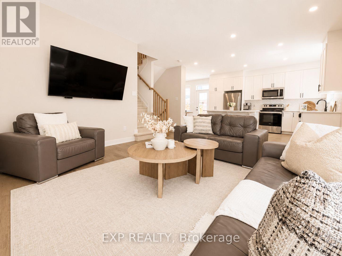 647 Crevier Walk, Ottawa, Ontario  K1W 0M7 - Photo 9 - X13466300