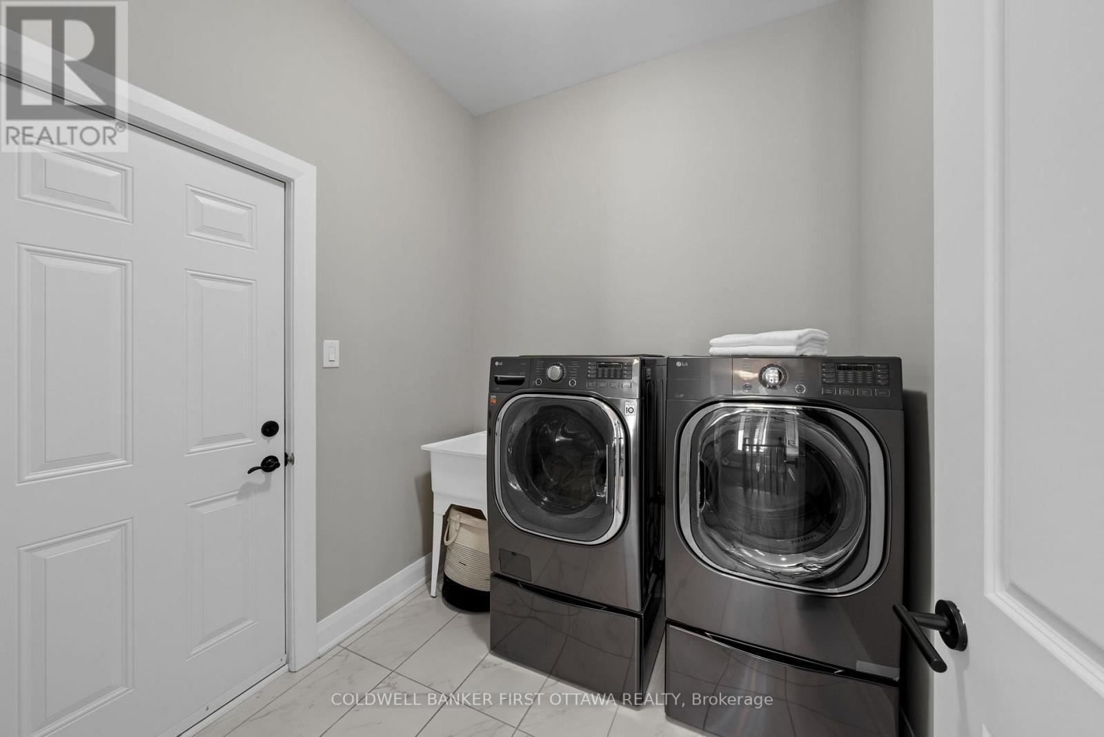 108 Scorpio Mews, Ottawa, Ontario  K4M 0K3 - Photo 9 - X13466480