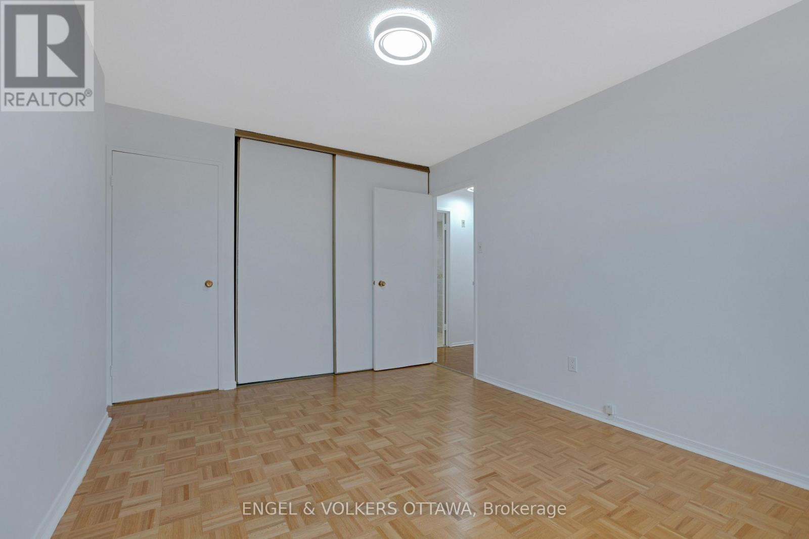 301 - 665 Bathgate Drive, Ottawa, Ontario  K1K 3Y4 - Photo 15 - X13466512