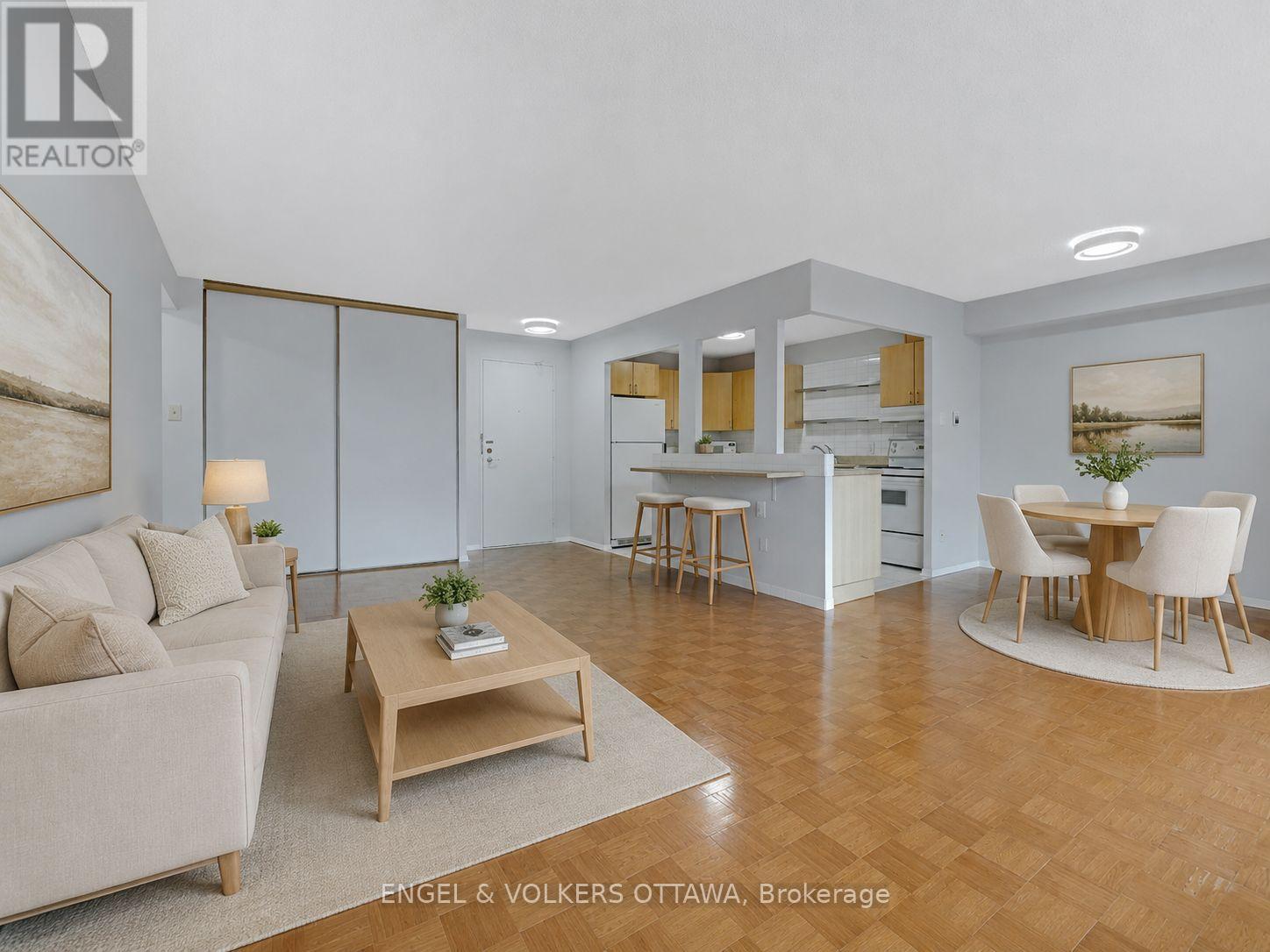 301 - 665 Bathgate Drive, Ottawa, Ontario  K1K 3Y4 - Photo 5 - X13466512
