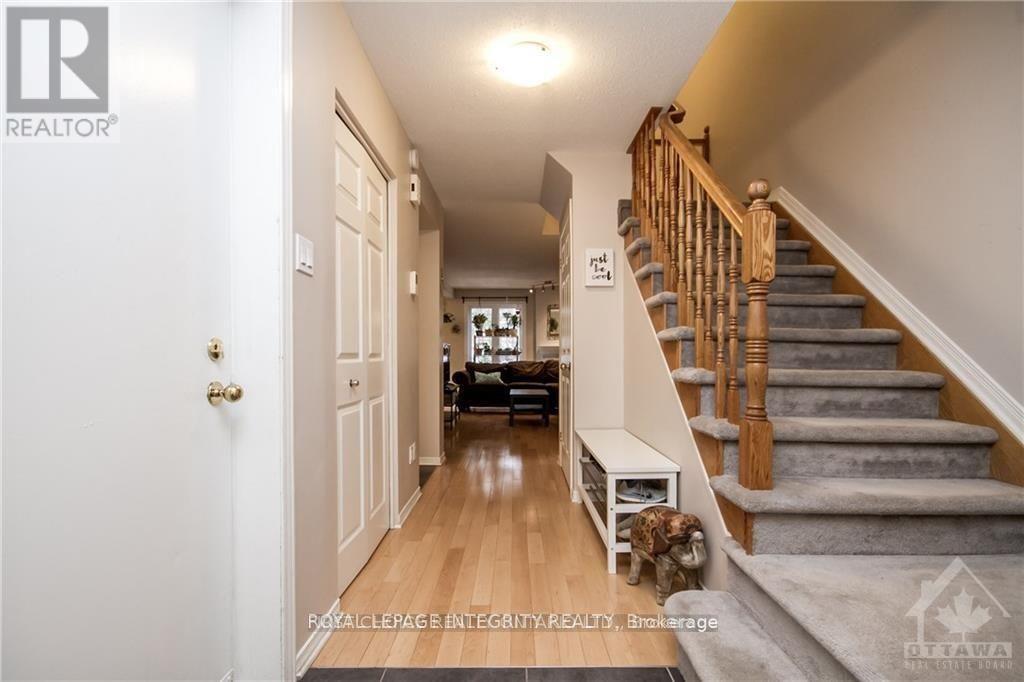 15 Peterson Place, Ottawa, Ontario  K2L 4A8 - Photo 2 - X13466584