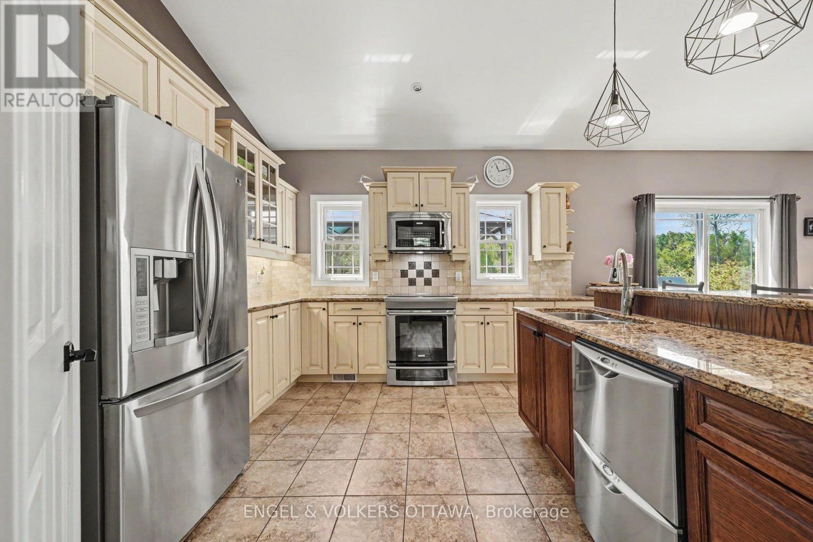 382 Craig Road, North Grenville, Ontario  K0G 1S0 - Photo 10 - X13466620