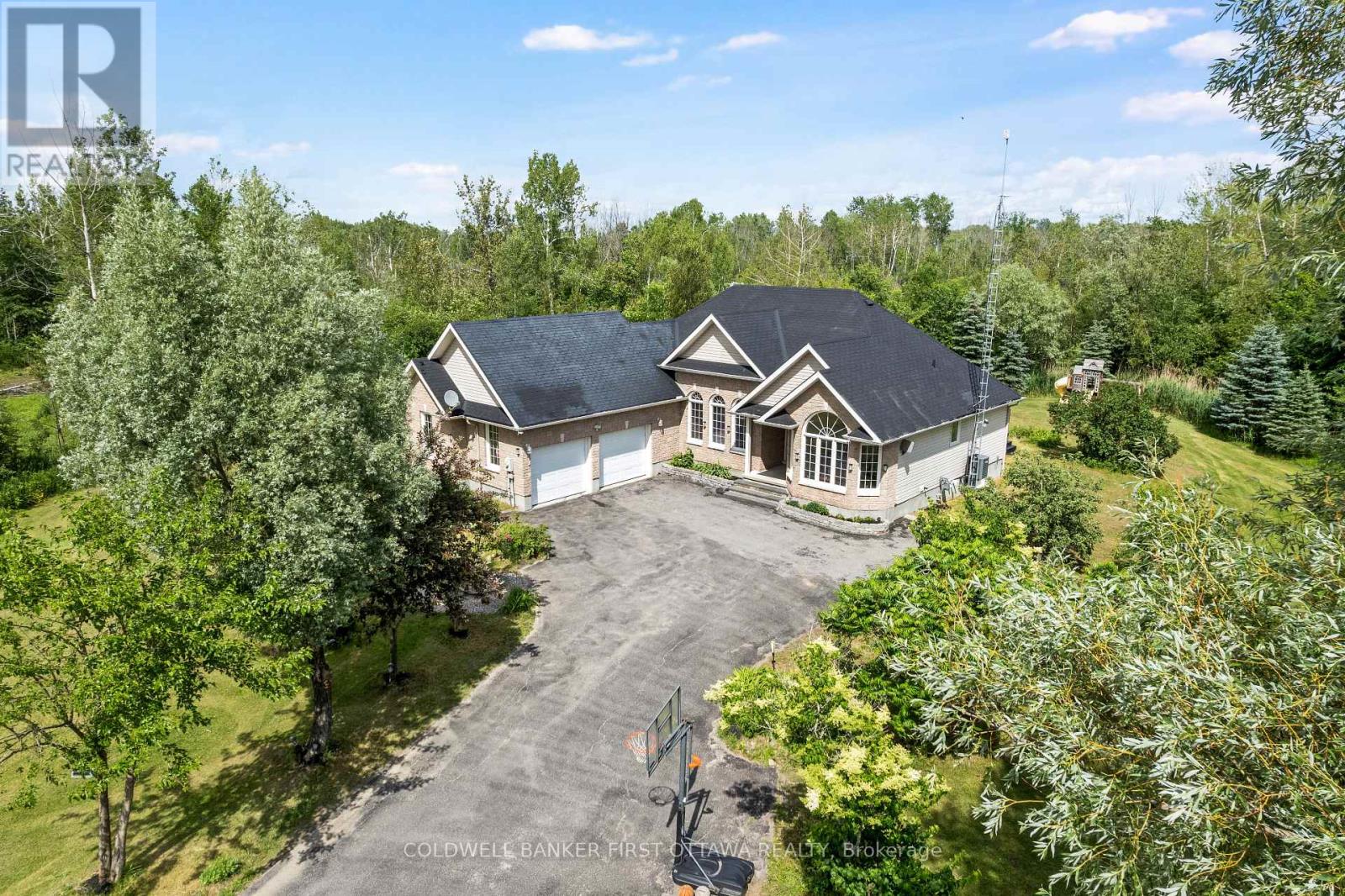 11 Rideau Crossing Crescent, North Grenville, Ontario  K0G 1K0 - Photo 3 - X13466850