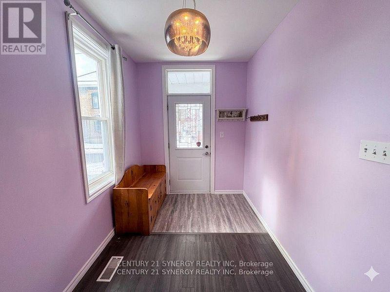 25 Kensington Avenue, Smiths Falls, Ontario  K7A 2K6 - Photo 4 - X13466934