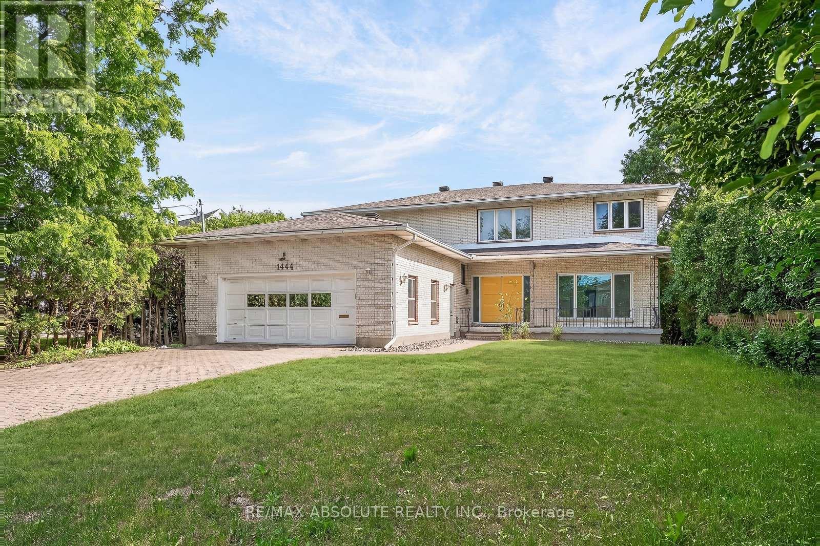 1444 Normandy Crescent, Ottawa, Ontario  K2C 0N6 - Photo 2 - X13467132