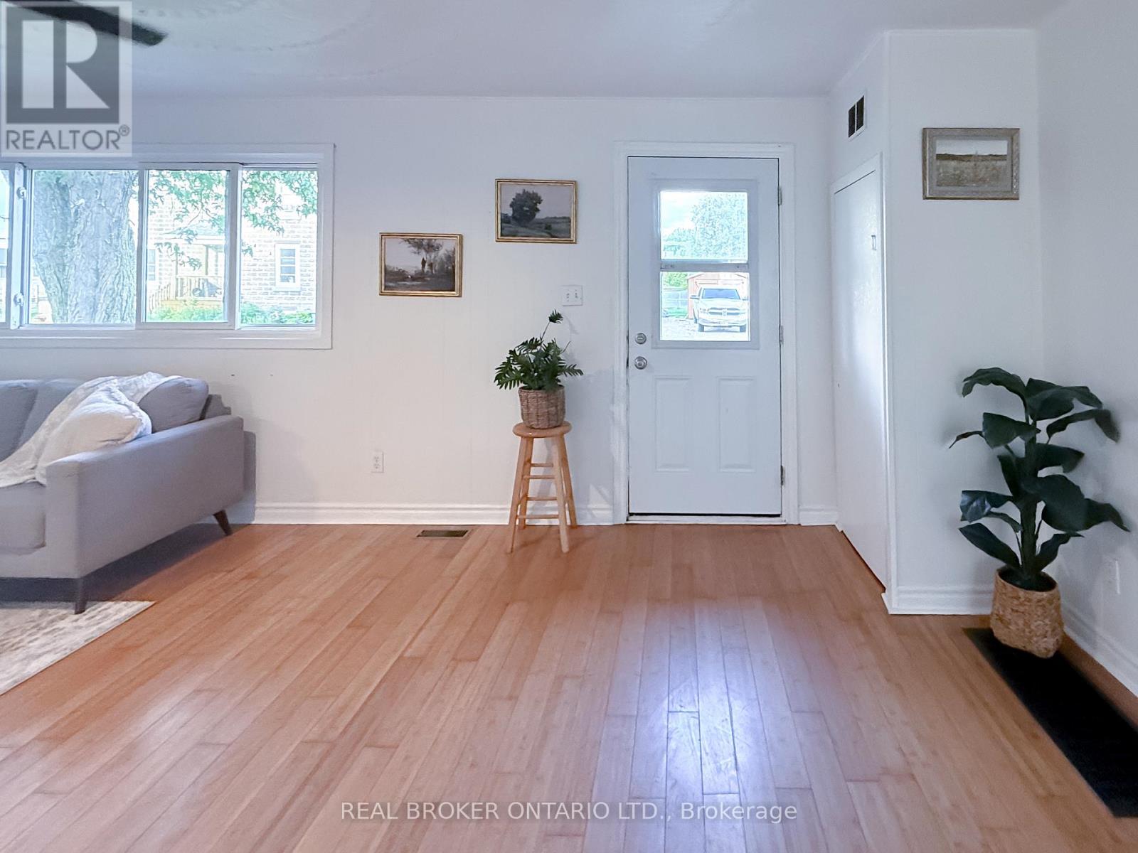 348 County 16 Road, Elizabethtown-Kitley, Ontario  K0G 1G0 - Photo 4 - X13467168
