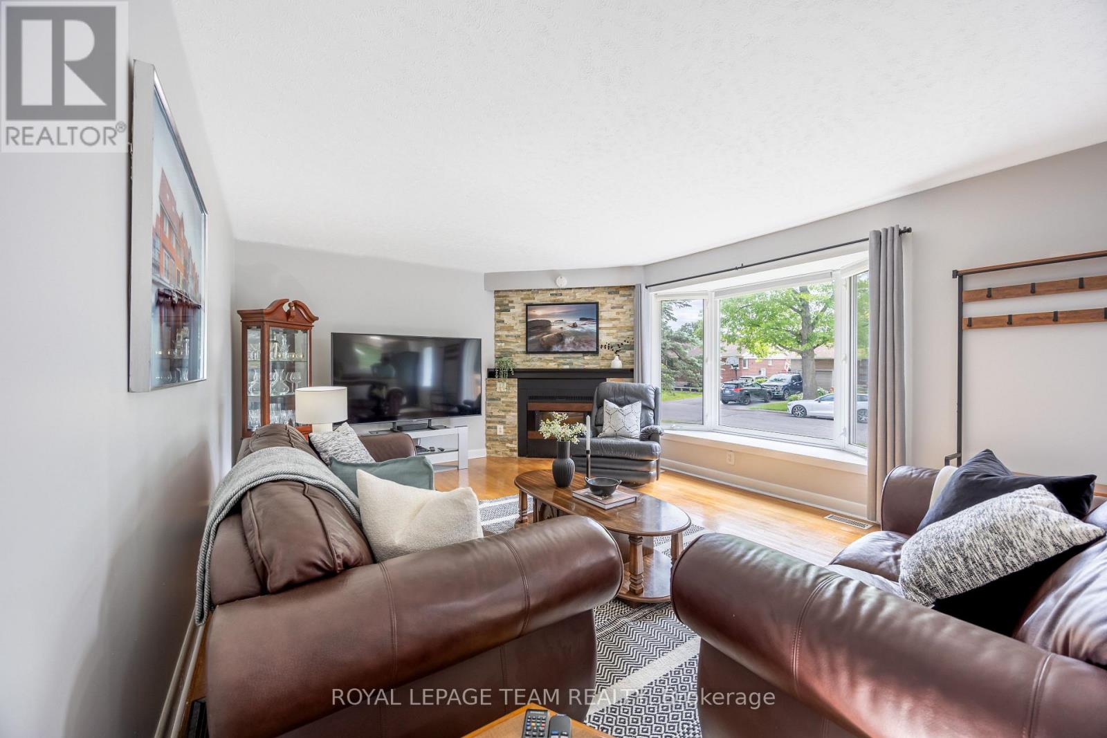 1293 Woodside Drive, Ottawa, Ontario  K2C 2H1 - Photo 10 - X13467200