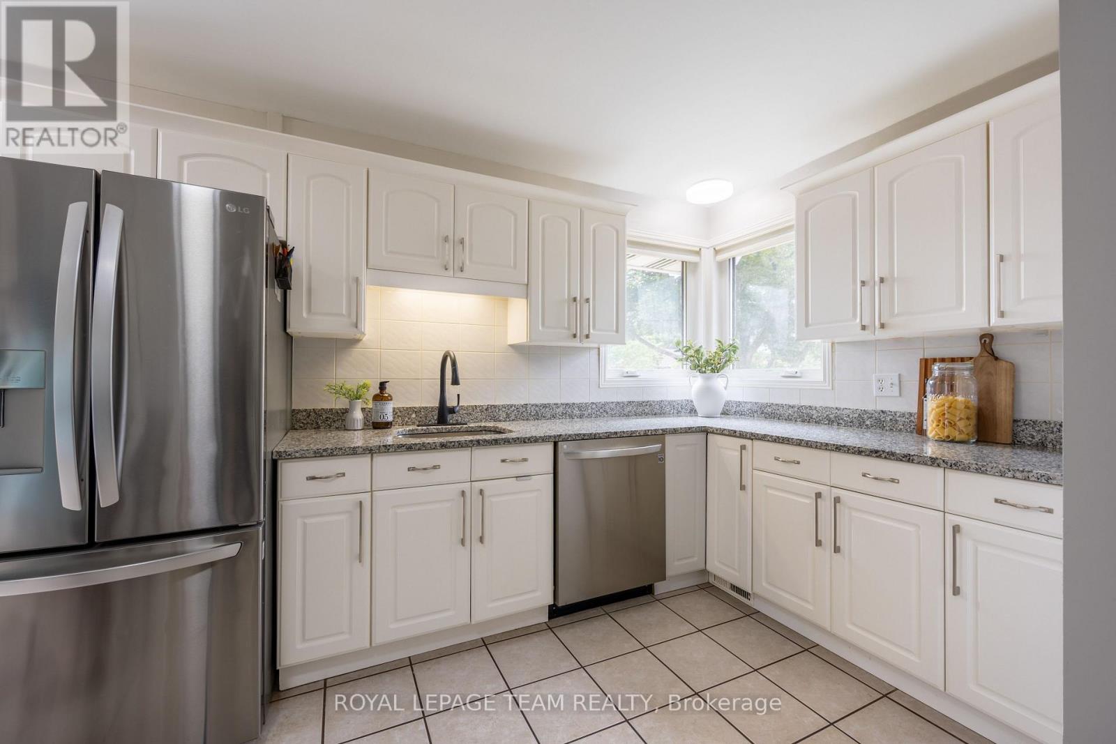 1293 Woodside Drive, Ottawa, Ontario  K2C 2H1 - Photo 14 - X13467200