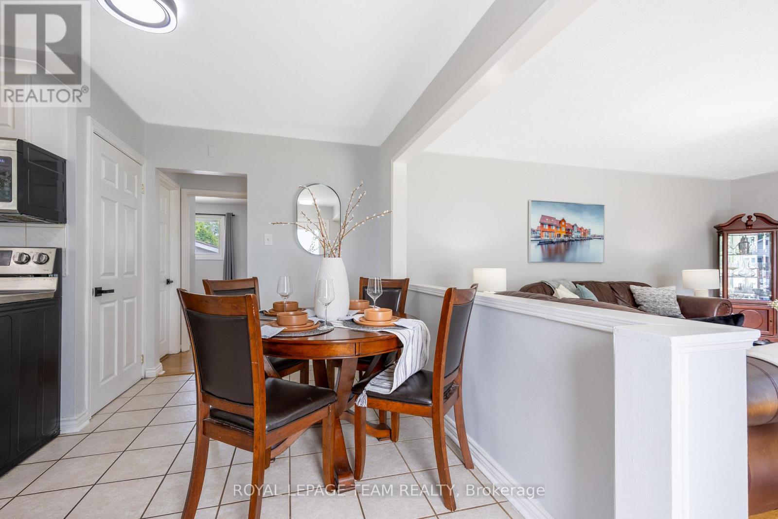 1293 Woodside Drive, Ottawa, Ontario  K2C 2H1 - Photo 5 - X13467200